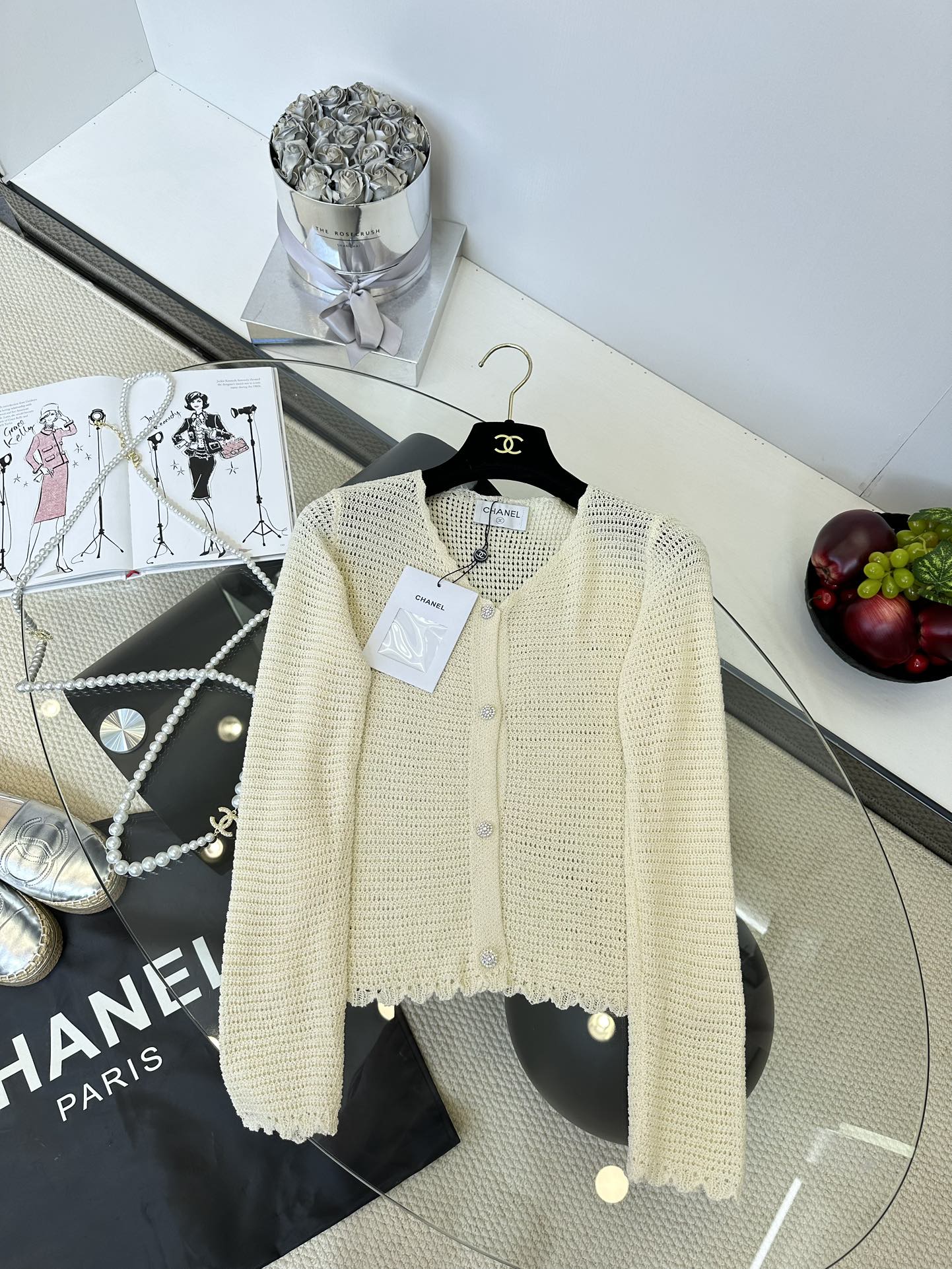 Chanel Knit Cardigan: Lightweight, Breathable, and Stylish - Perfect for Summer 4 i1747325862 8617 2