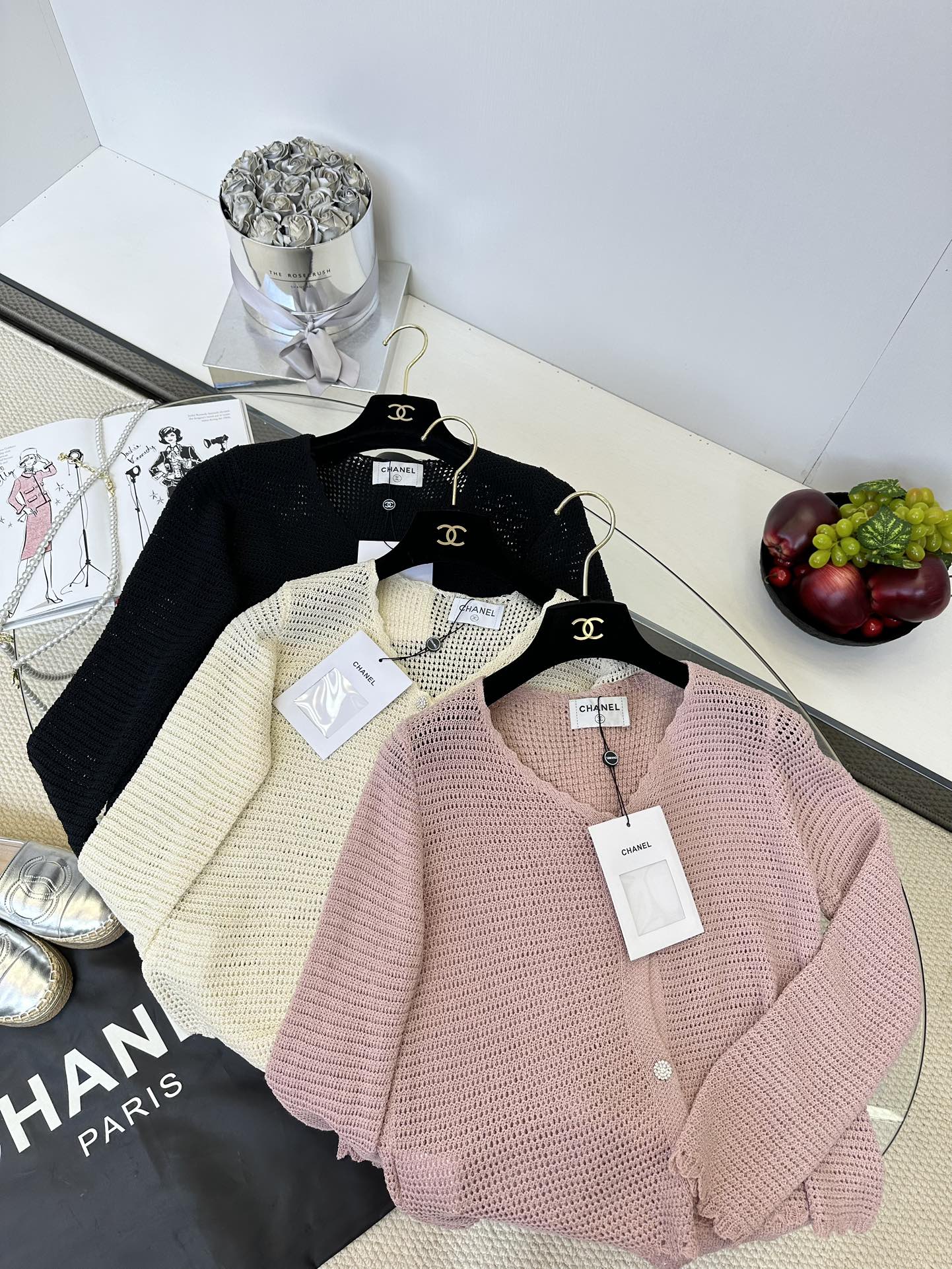 Chanel Knit Cardigan: Lightweight, Breathable, and Stylish - Perfect for Summer 2 i1747325862 8632 0