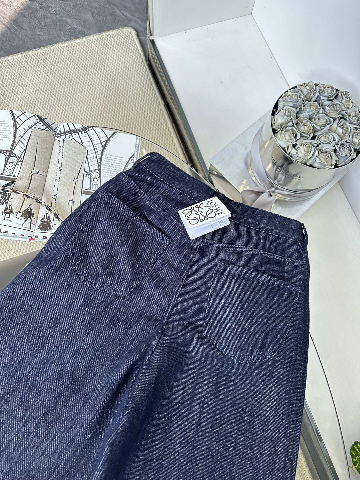 Loewe Wide-Leg Denim Jeans: Lightweight, Flowy, and Effortlessly Stylish 9 i1747327078 6885 7