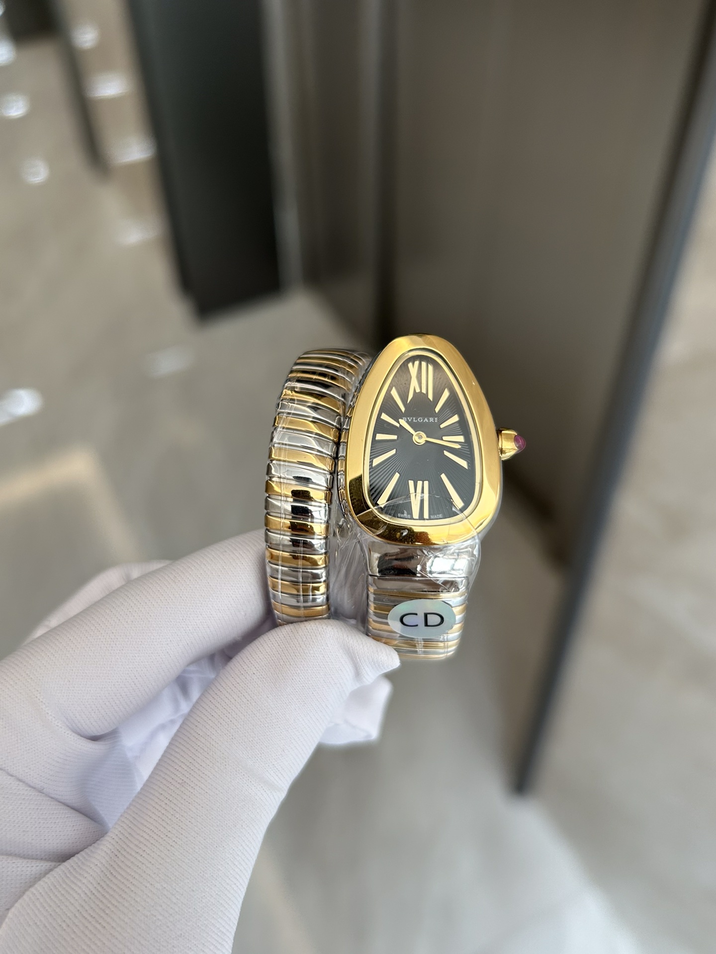 _dj69s_MNiClG2dC74f-_TKY5GjB7j2gDtopd2rQ