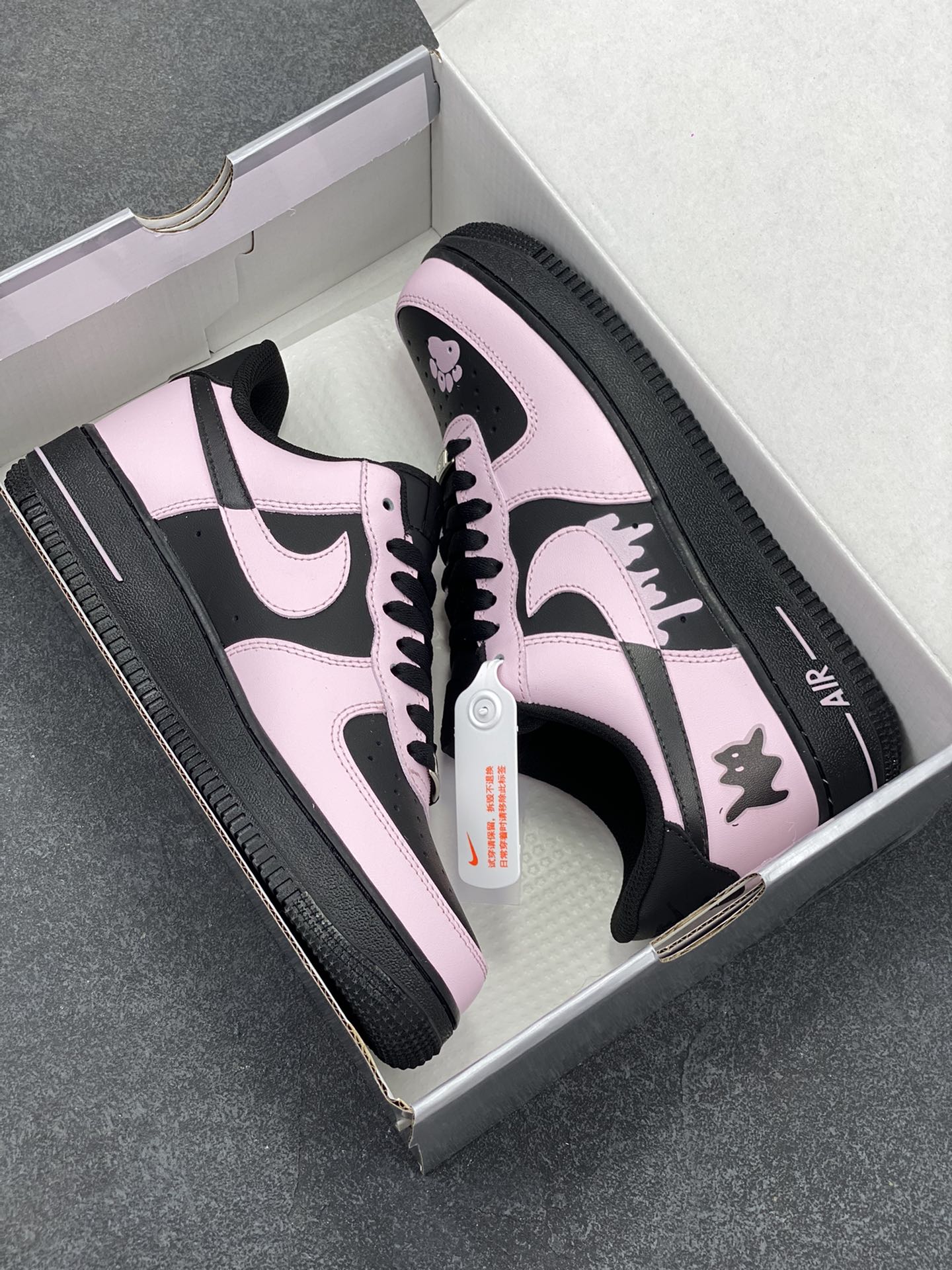 图片[9]-Nike Air Force 1 Low’07 甜心猫咪 空军一号低帮休闲板鞋 定制皮料 原厂3D打印 定制鞋盒 原楦原纸板 纯正空军版型 内置全掌气垫 货号：ZH0316-080 尺码：36 36.5 37.5 38 38.5 39 40 40.5 41 42 42.5 43 44 44.5 45-选品中心