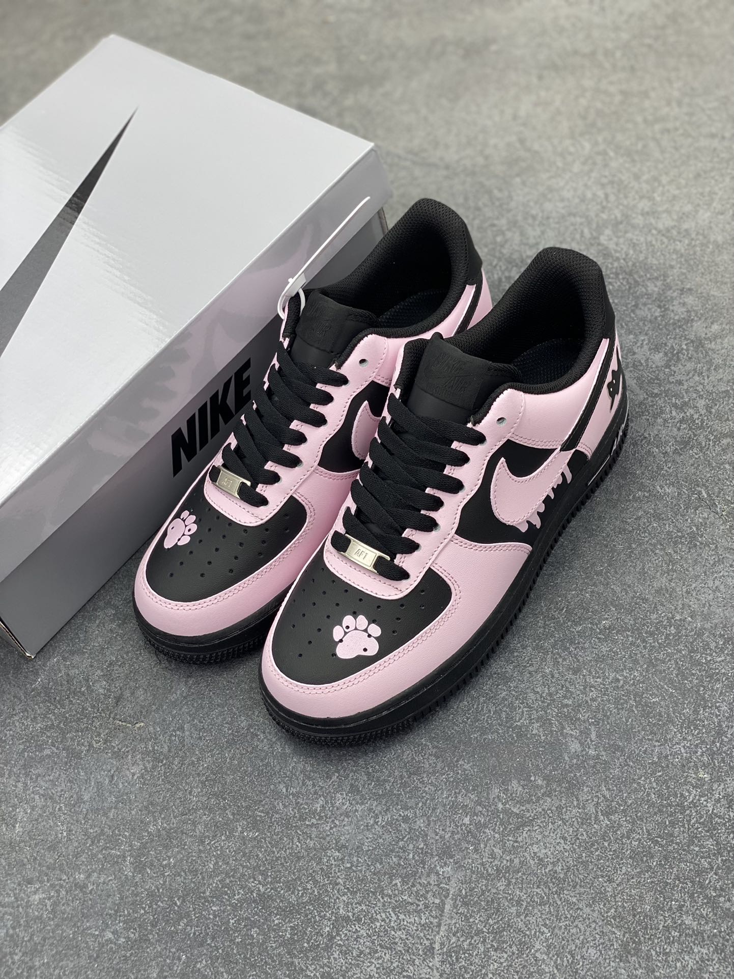 图片[8]-Nike Air Force 1 Low’07 甜心猫咪 空军一号低帮休闲板鞋 定制皮料 原厂3D打印 定制鞋盒 原楦原纸板 纯正空军版型 内置全掌气垫 货号：ZH0316-080 尺码：36 36.5 37.5 38 38.5 39 40 40.5 41 42 42.5 43 44 44.5 45-选品中心