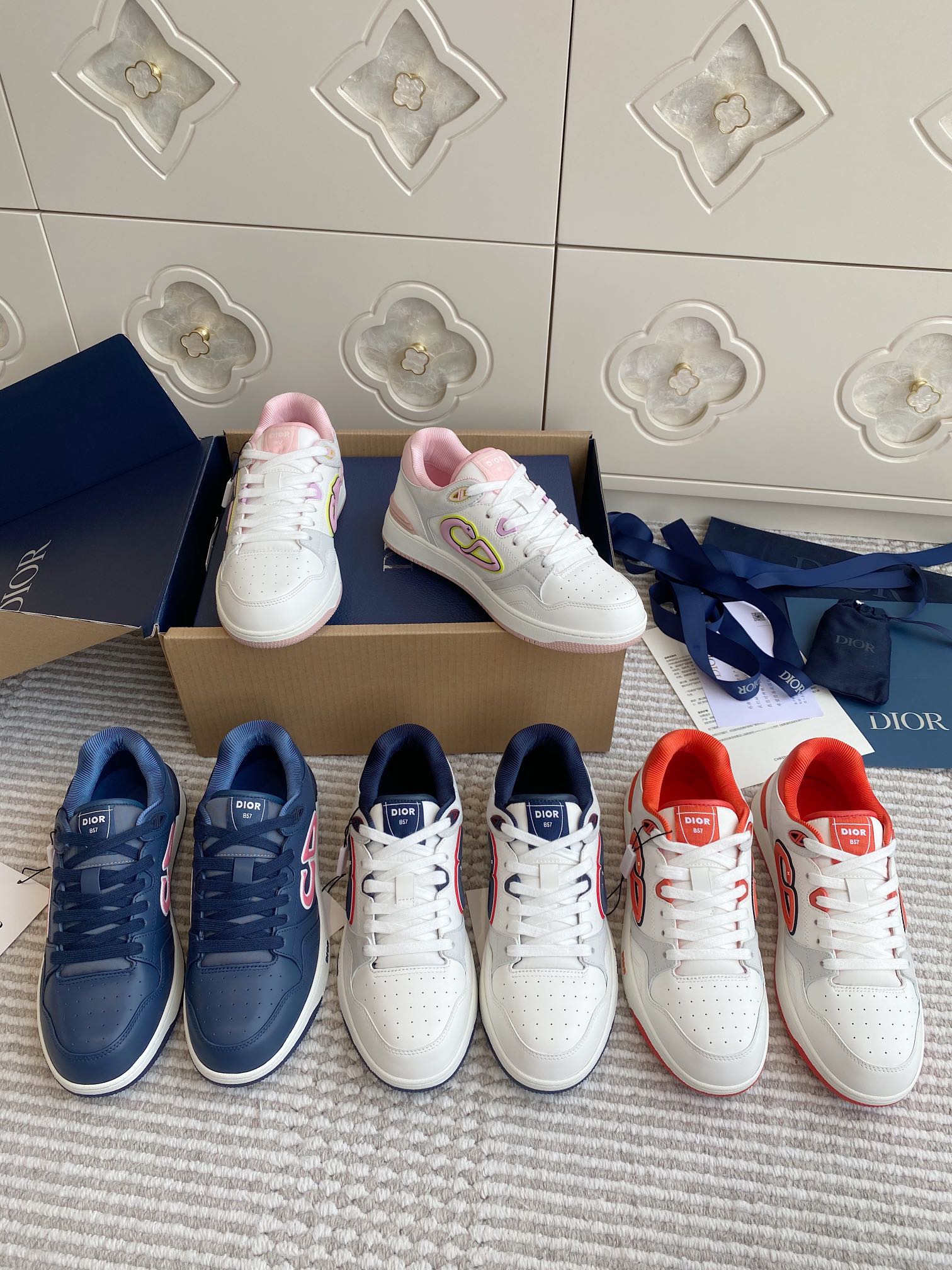 NO:403126,Diorkaws co-branded model Snake Year Limited Edition Couple B57 Dribble Low Top Sneakers, Casual Shoes/Sneakers, Dior, Sneakers19860909Diorkaws联名款 蛇年限定版情侣 B57 Dribble 低帮运动鞋,休闲鞋/运动鞋,dior,sneakers,Women's Shoes