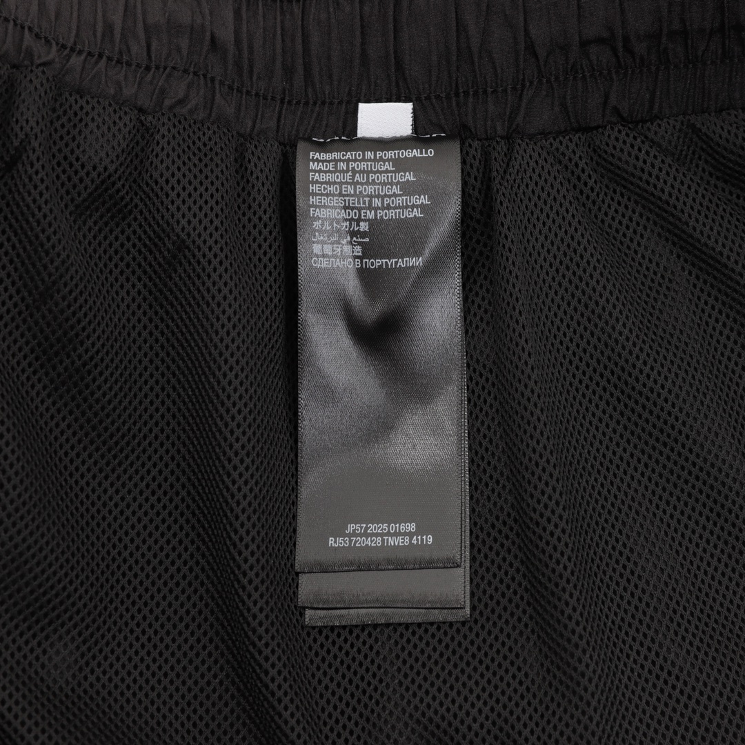 BALENCIAGA/巴黎世家 双环字母小标刺绣短裤黑色-Chinese UA Cheap High Quatity Brand Clothes Bags handbags Sneakers wholesale wholesaler seller from China Factory suppliers Fashion Clothing Shoes best Quality Beautiful Price BALENCIAGA/巴黎世家 双环字母小标刺绣短裤黑色
