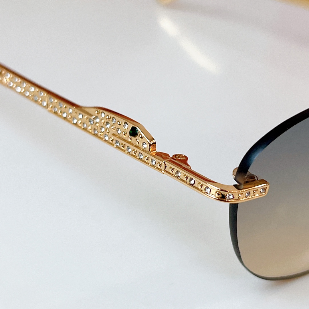  Cartier
MOD：CT0486S
Size：60口18 140
🔝🔝