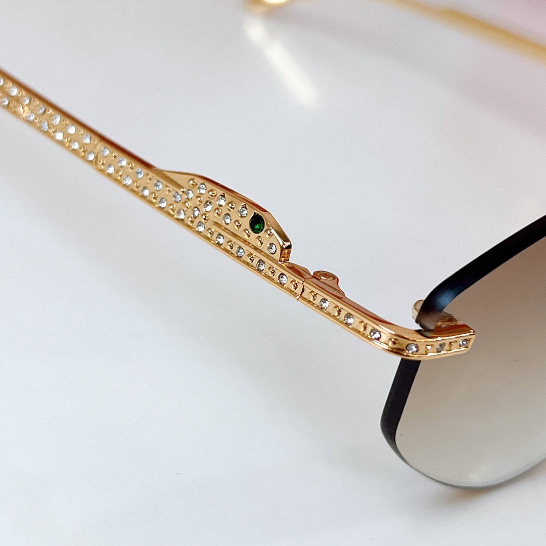  Cartier
MOD：CT0487S
Size：61口18 140
🔝🔝