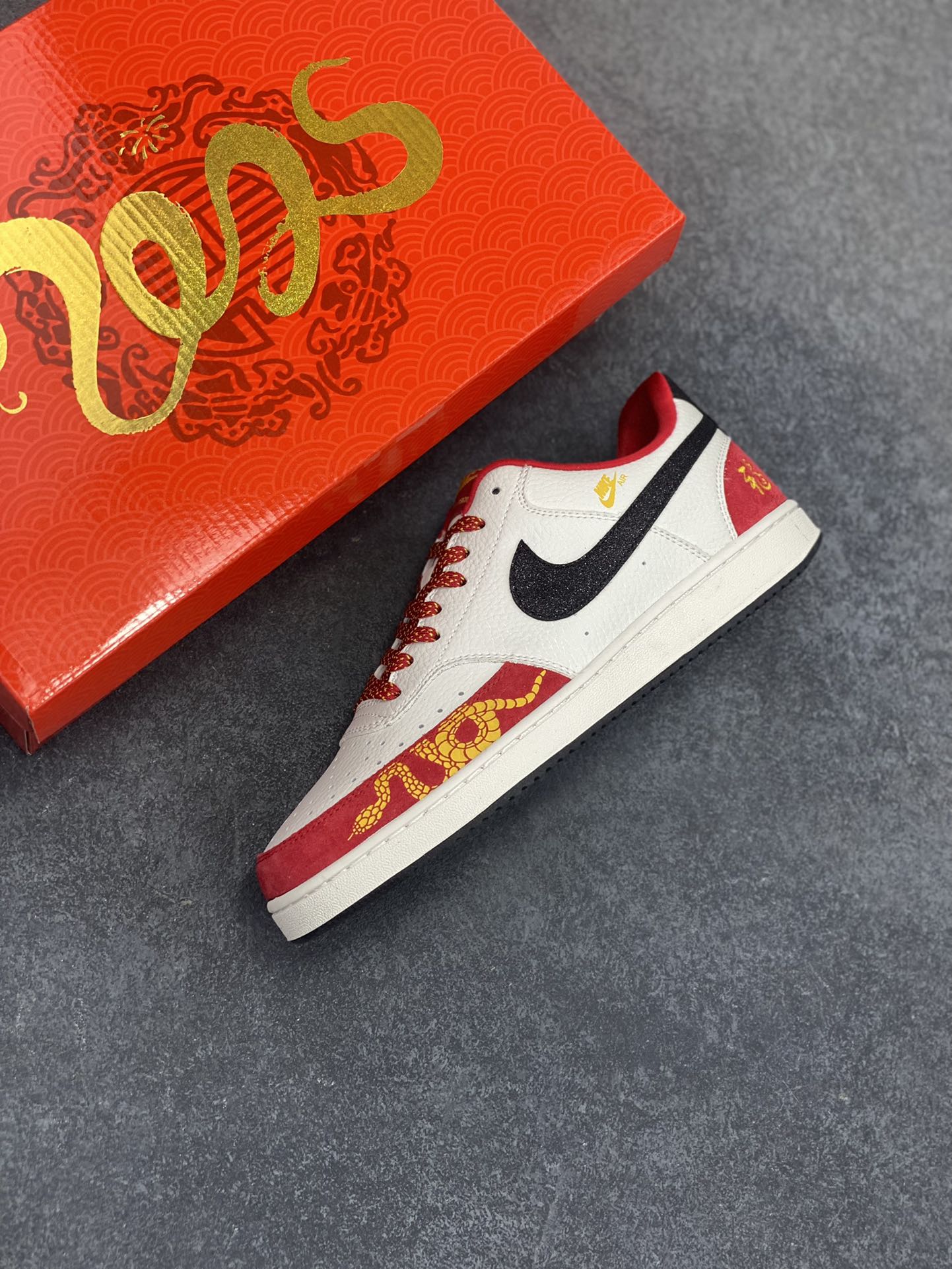 图片[7]-海外爆款 ZP订单 NIKE EBERNON Low prm 小空军低帮百搭透气休闲运动板鞋 独家头层版本 原数据独家私模大底 纯正版型 清洁度完美 货号：FD5188-129 尺码：36 36.5 37.5 38 38.5 39 40 40.5 41 42 42.5 43 44 44.5 45-选品中心