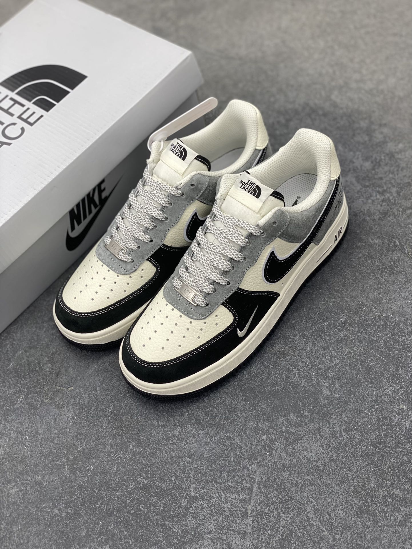 图片[8]-福利特价 Nike Air Force 1 ’07 Low 空军一号低帮百搭休闲运动板鞋。柔软、弹性十足的缓震性能和出色的中底设计，横跨复古与现代的外型结合，造就出风靡全球三十多年的Force 1，直到今天还深受青睐 货号：XZ6188-976 尺码：36 36.5 37.5 38 38.5 39 40 40.5 41 42 42.5 43 44 44.5 45-选品中心