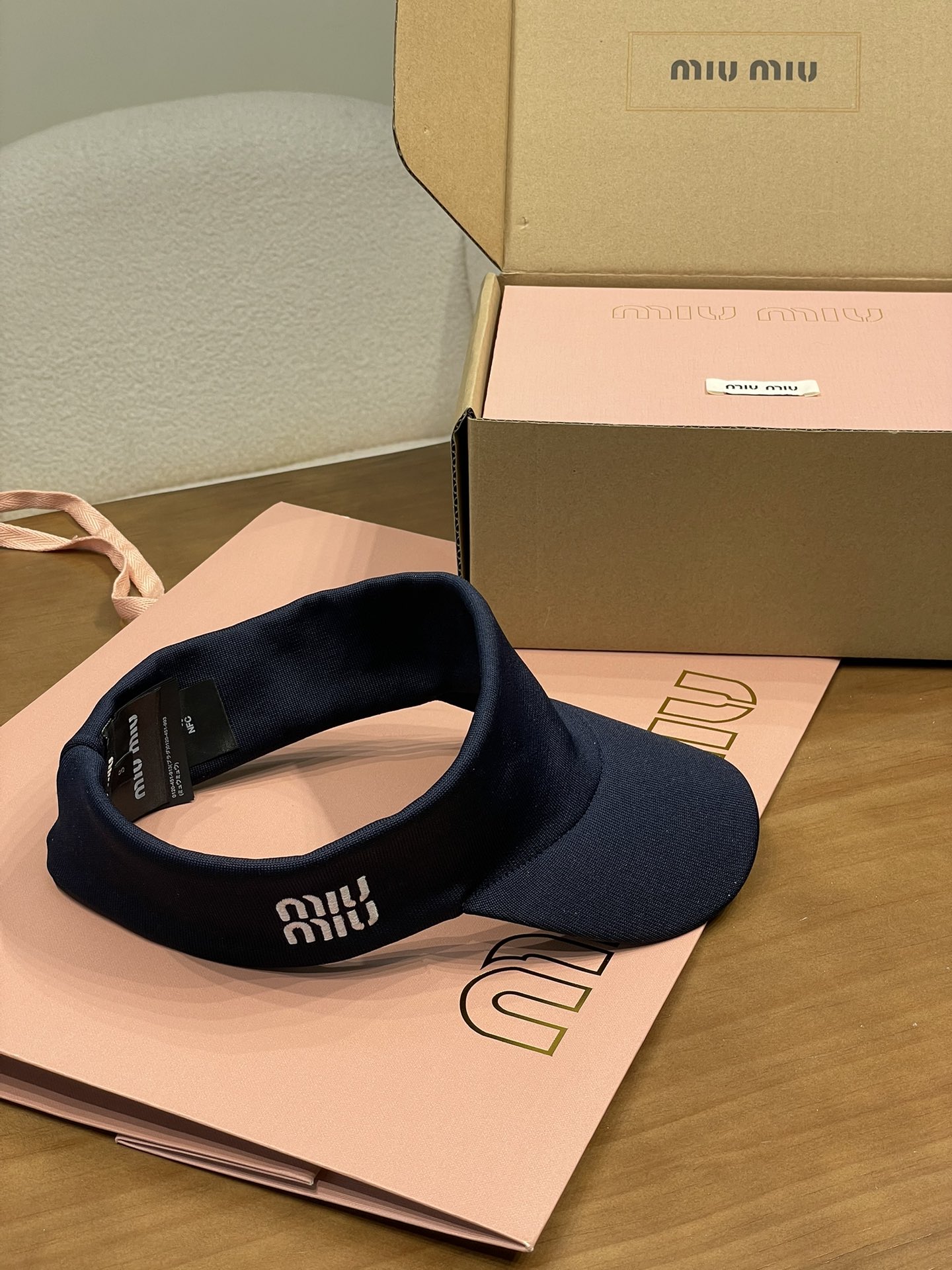 미우미우 모자 81447 Miu Miu Cap