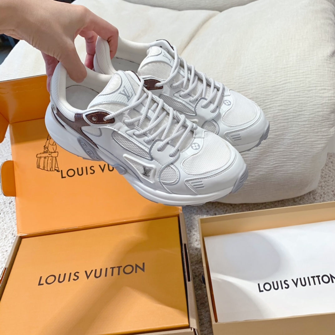 Женские кроссовки Olympia White Louis Vuitton