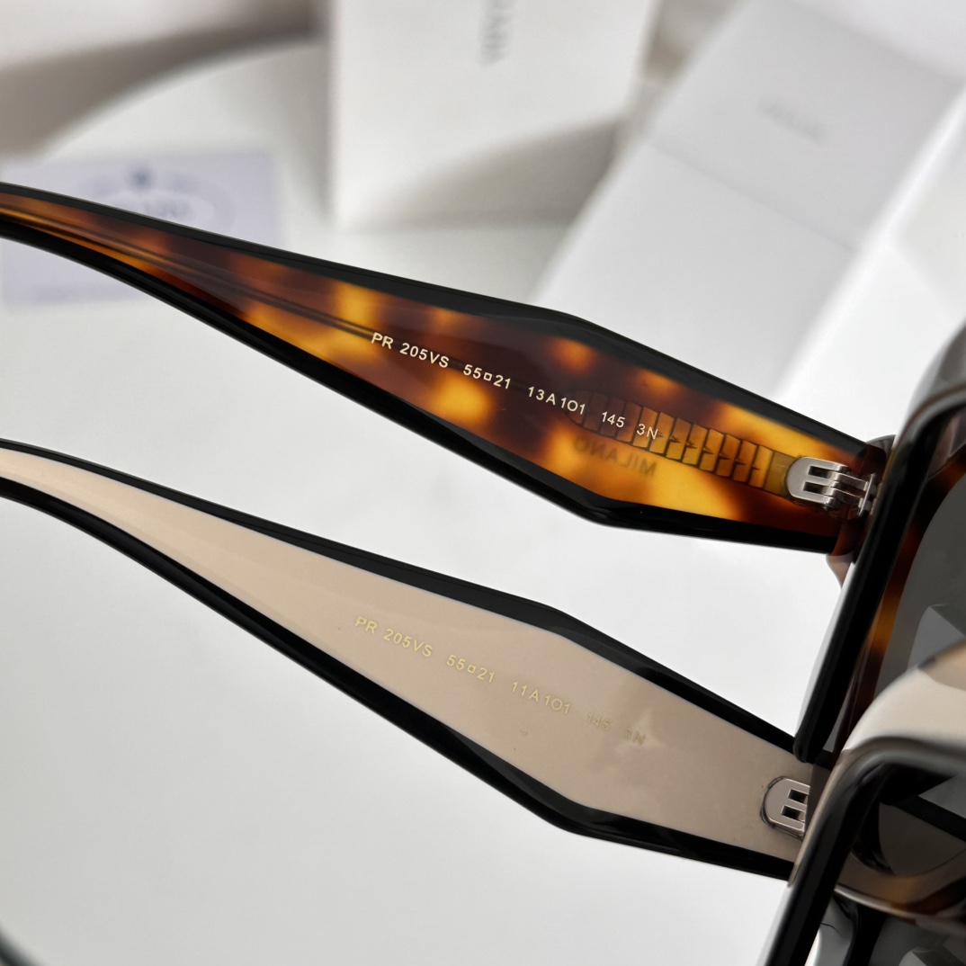  ‼️PRADA，MOD：PR205VS，Size：55口21-145