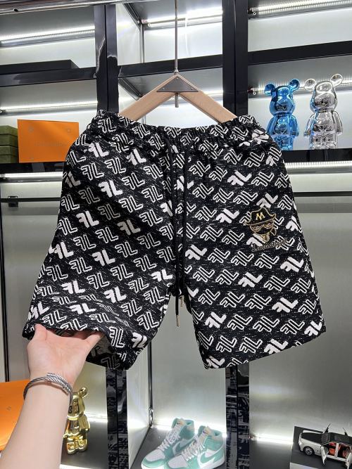 Short de sport d'été Luxury Brand avec logo pour hommes - Confort et style 1 Short de sport d'été Luxury Brand avec logo pour hommes - Confort et style