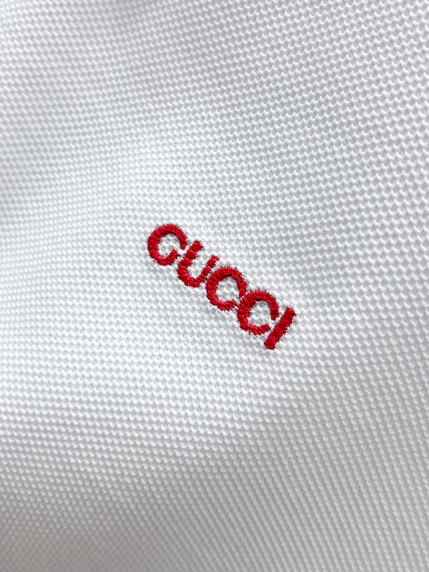 Gucci T恤服装,gucci 5 Gucci T恤服装,gucci 5