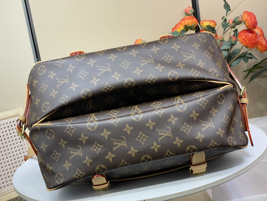 Louis Vuitton Saumur 手袋lv,包,女 4