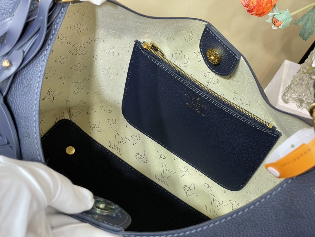 Louis Vuitton Carmel 手袋lv,包 7 Louis Vuitton Carmel 手袋lv,包 7