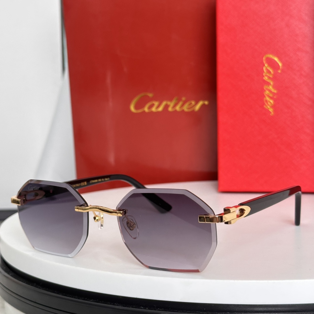  ‼️Cartier
MOD：CT0439S
Size：57口21-145