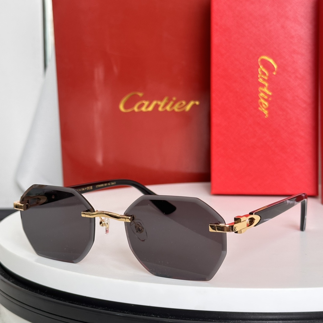  ‼️Cartier
MOD：CT0439S
Size：57口21-145