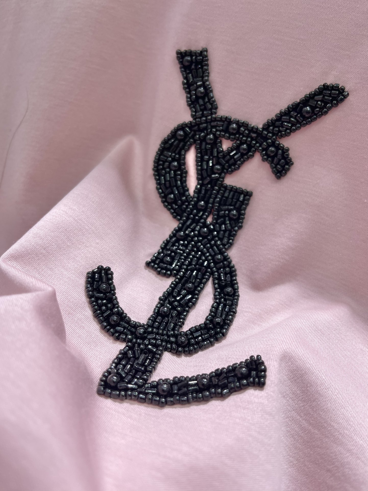 Yves Saint Laurent Beaded Logo Cotton T-Shirt - Stylish & Comfortable 6 i1747562636 4148 8