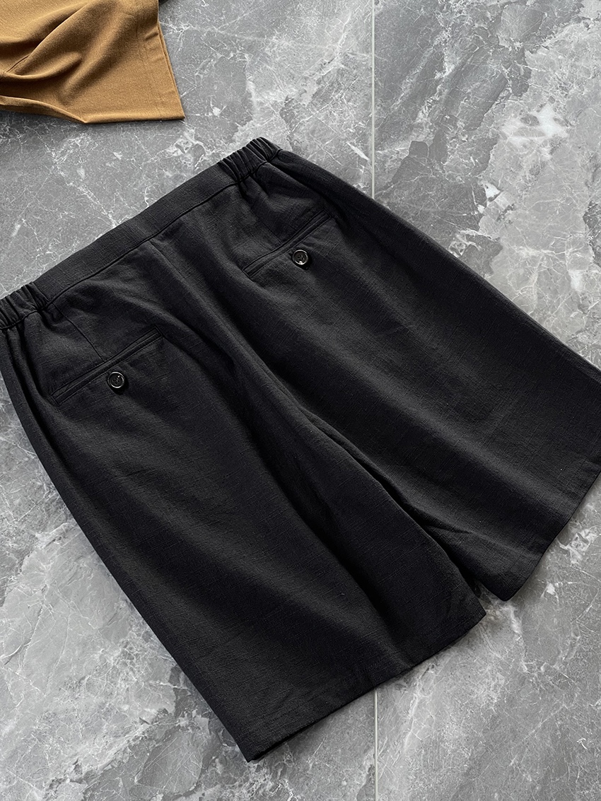 Loro Piana 夏季新款休闲短裤，贸易公司渠货源，高端成衣系列，顶级品相，纯正血统臻品，专柜主推在