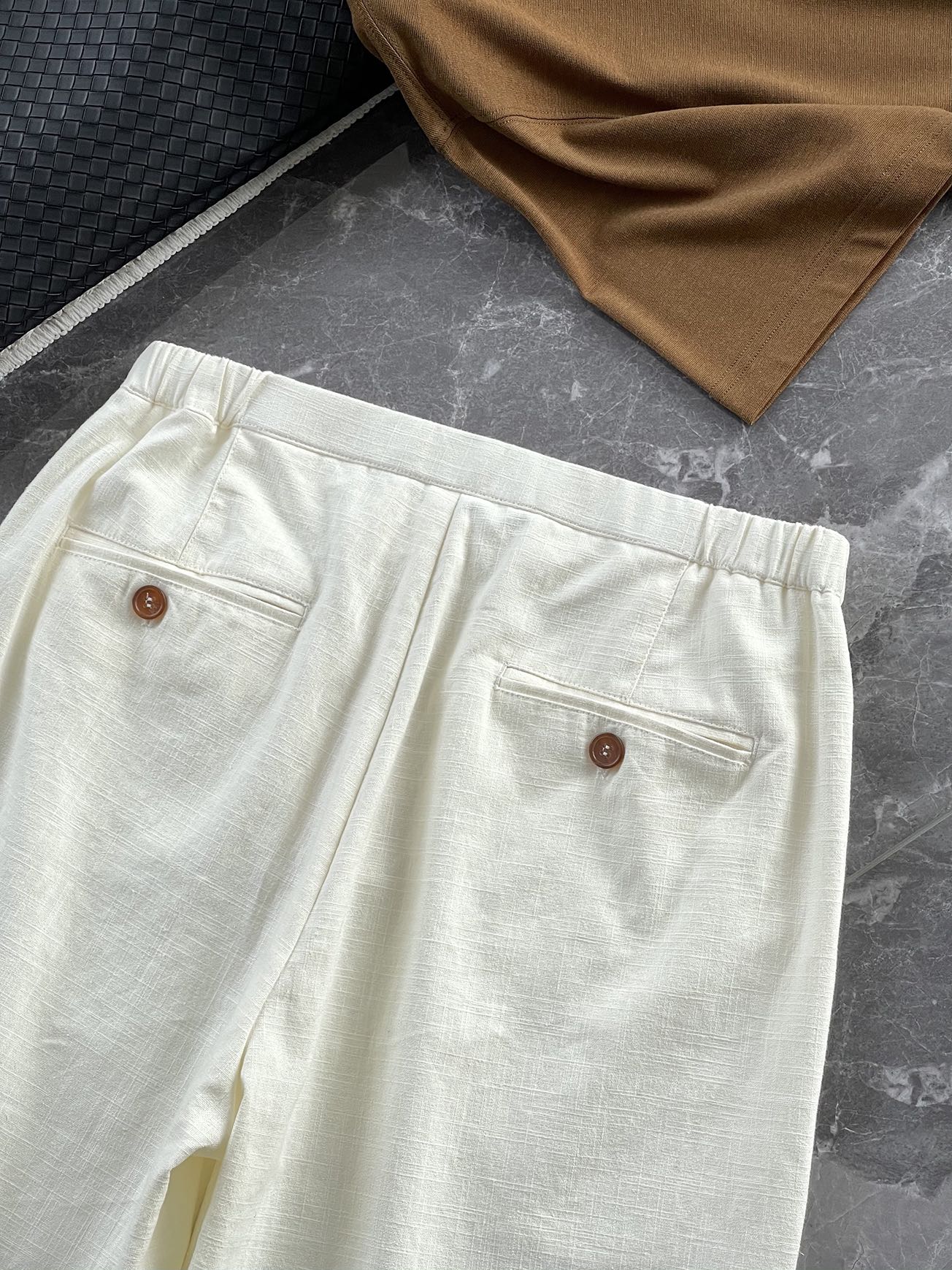 Loro Piana 夏季新款休闲短裤，贸易公司渠货源，高端成衣系列，顶级品相，纯正血统臻品，专柜主推在