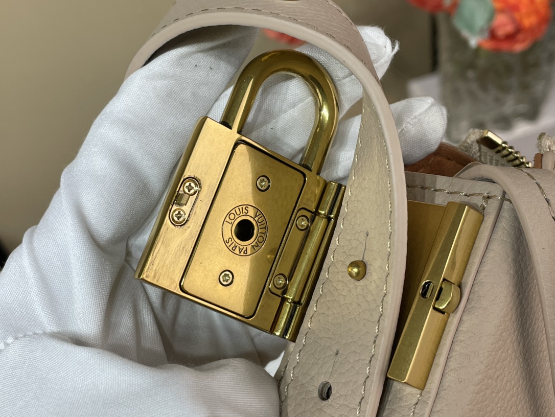 路易威登 Low Key Cookie 手袋lv,包 7