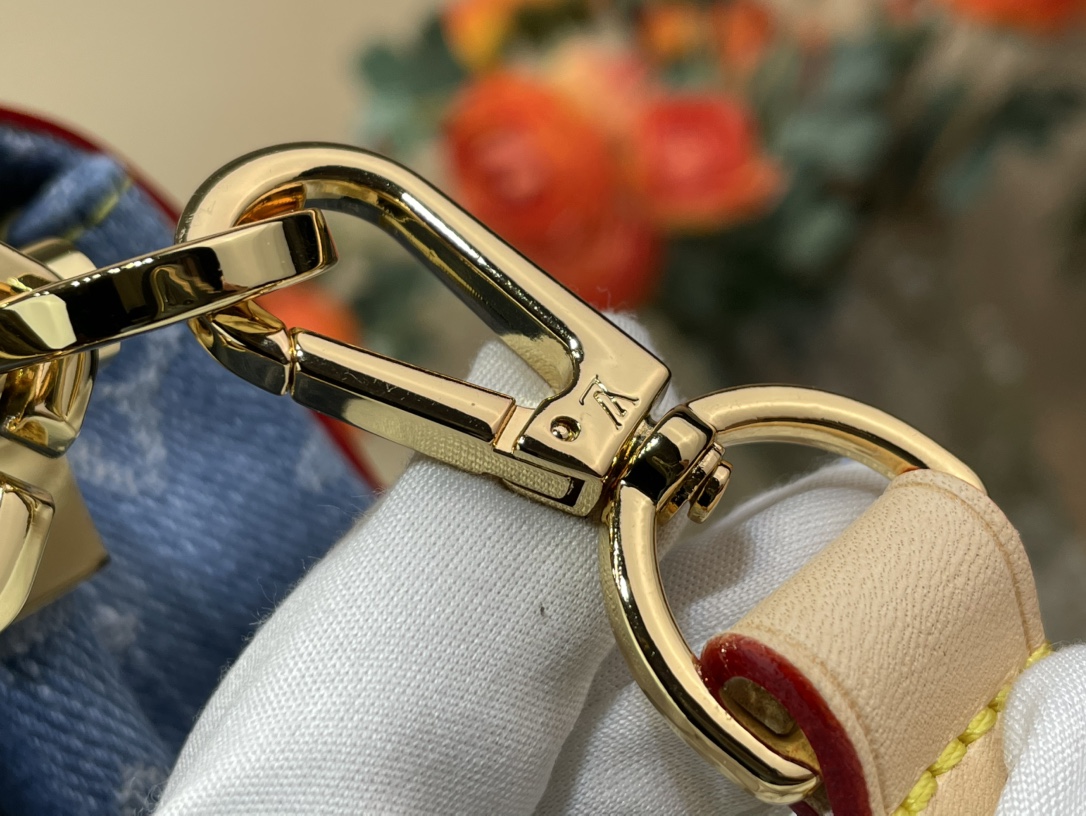 Louis Vuitton DAUPHINE SOFT 手袋lv,包 7 Louis Vuitton DAUPHINE SOFT 手袋lv,包 7