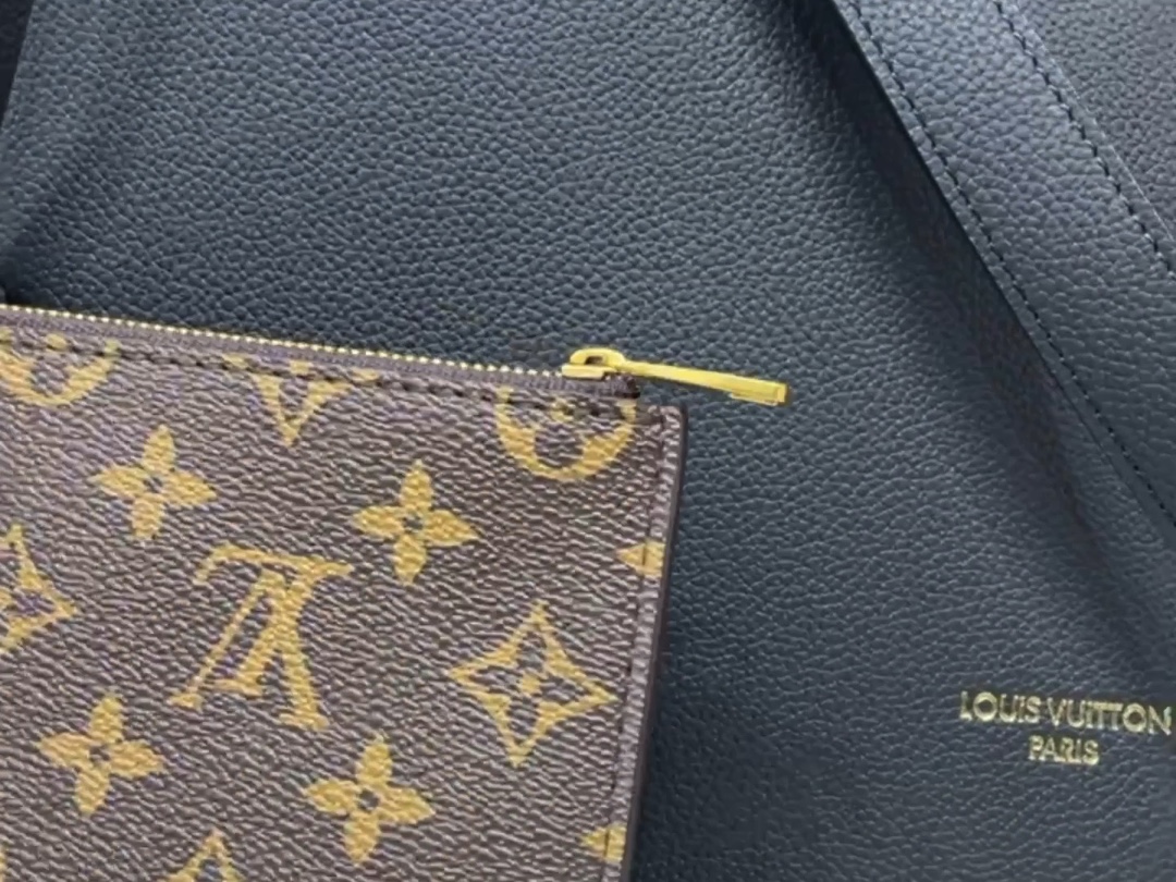 【LOW KEY COOKIE 中号手袋】 m14417 黑色 m14642 棕色 m14635 杏灰...