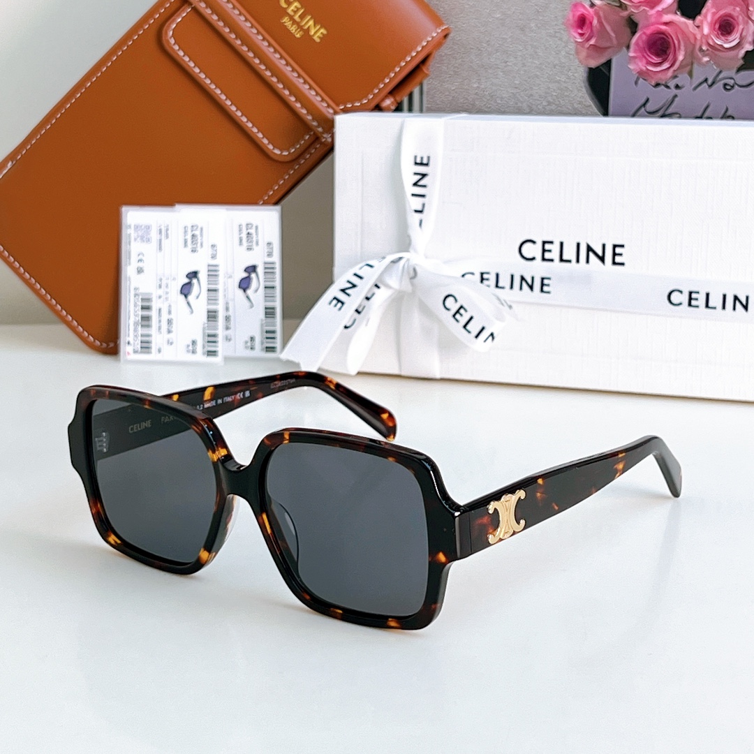  刘诗诗广告款
CELIN*
MODCL40316U
Size60-15-135
高品质版本
🔝🔝
