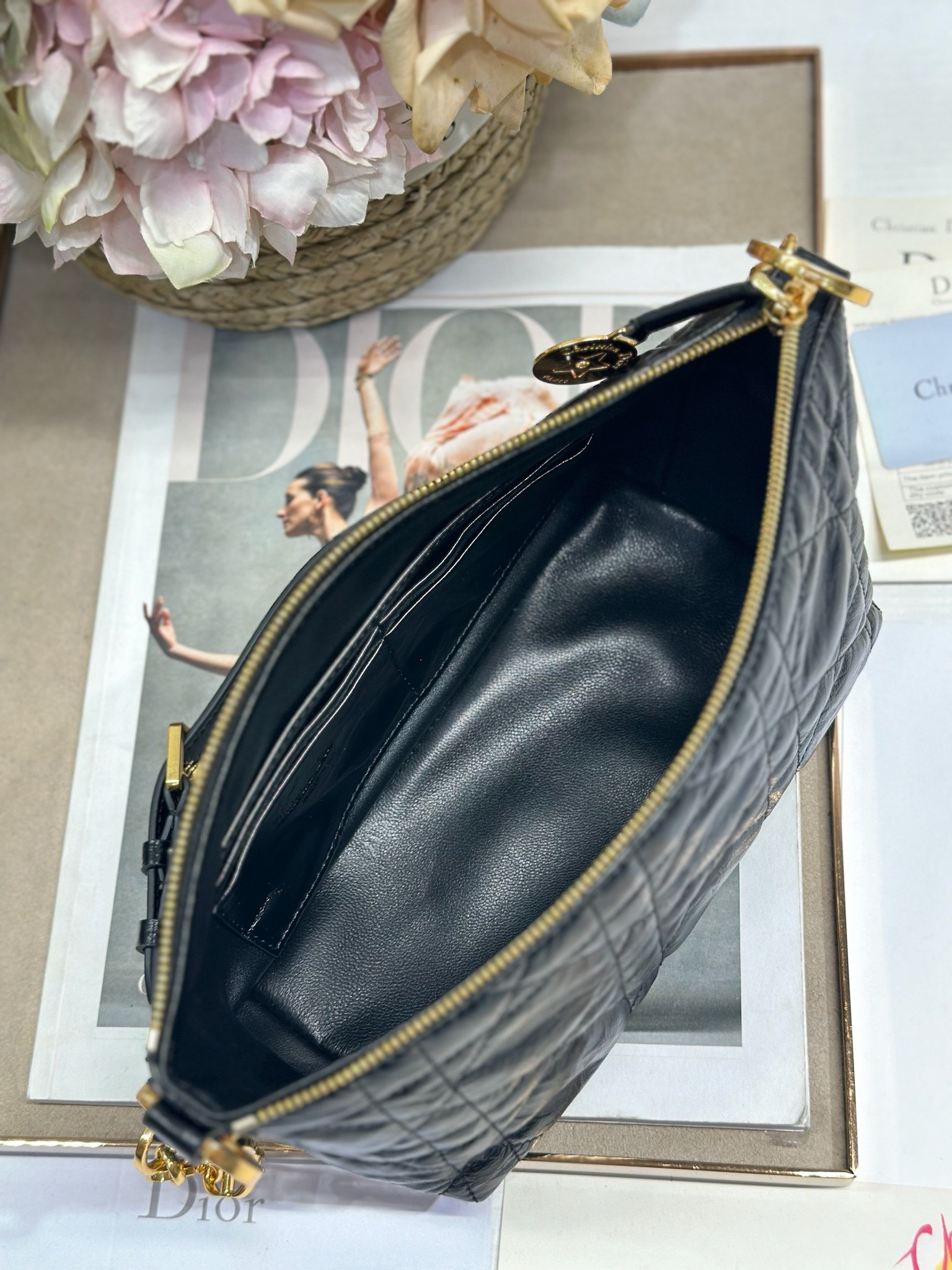 Diorrstar Hobo Chain Bag: Black Waxed Leather, Iconic Cannage Stitching 7 i1747636107 1303 7