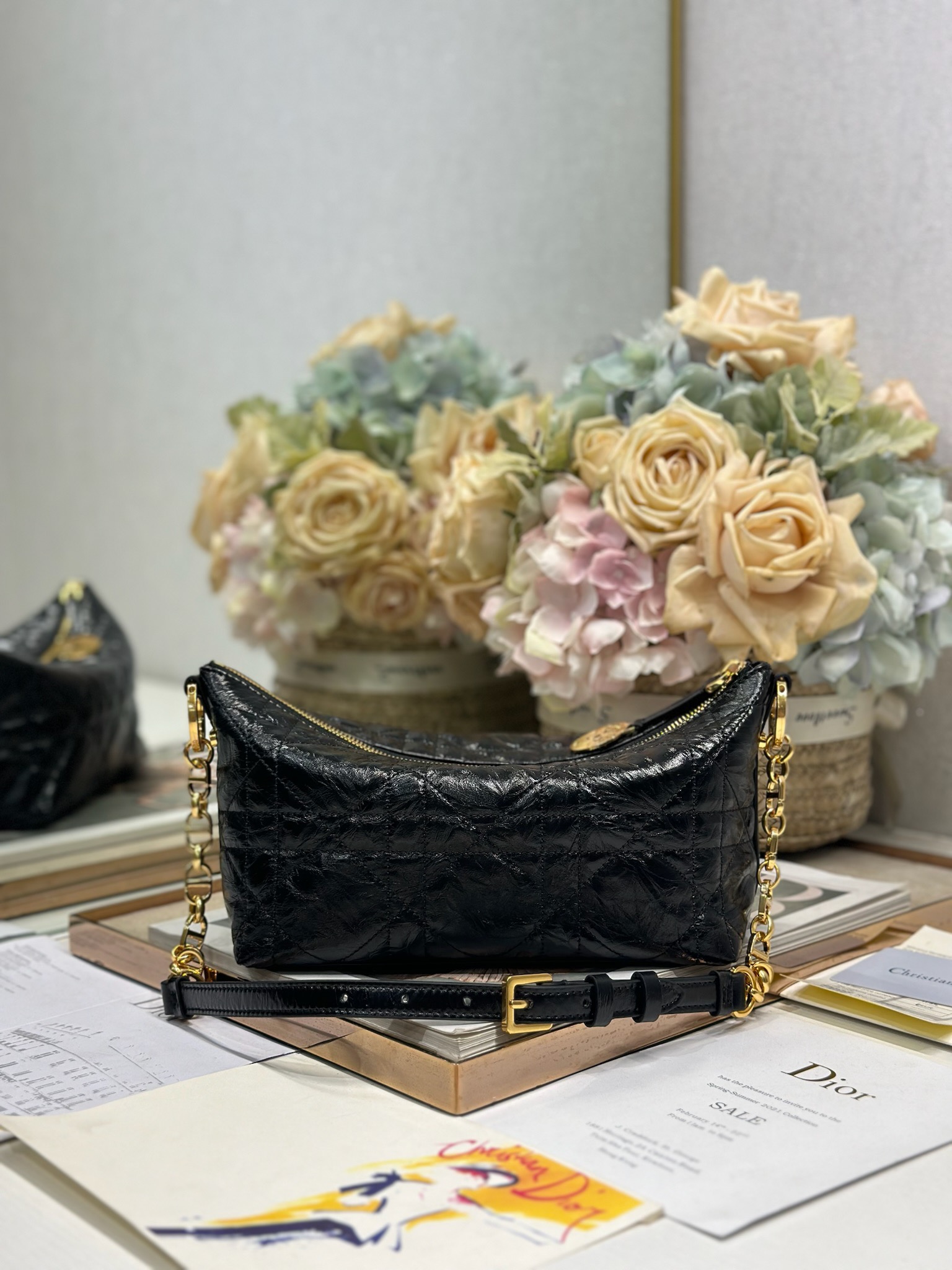Diorrstar Hobo Chain Bag: Black Waxed Leather, Iconic Cannage Stitching 4 i1747636107 2515 4