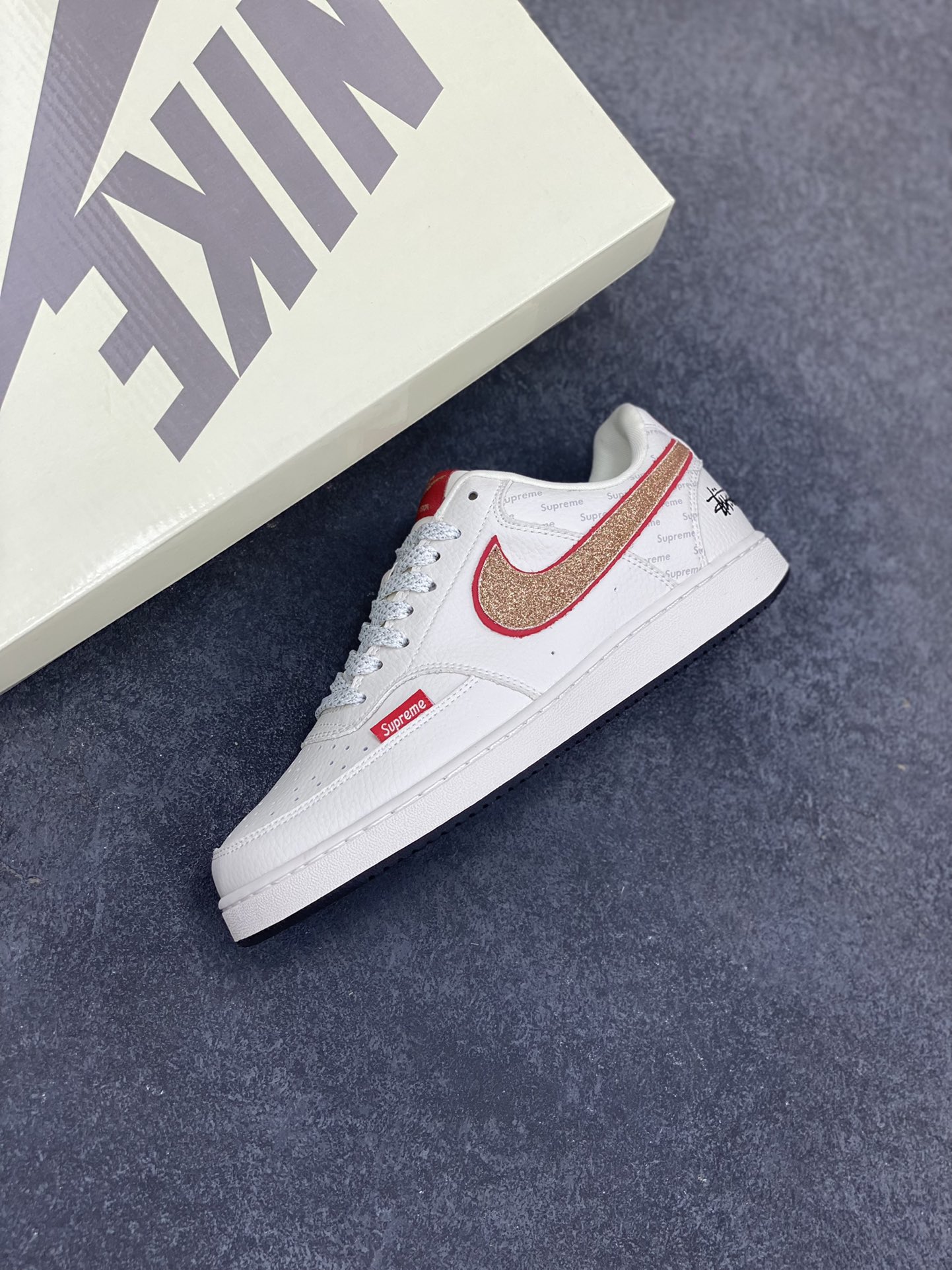 图片[7]-海外爆款 ZP订单 NIKE EBERNON Low prm 小空军低帮百搭透气休闲运动板鞋 独家头层版本 原数据独家私模大底 纯正版型 清洁度完美 货号：FD5188-126 尺码：36 36.5 37.5 38 38.5 39 40 40.5 41 42 42.5 43 44 44.5 45-选品中心