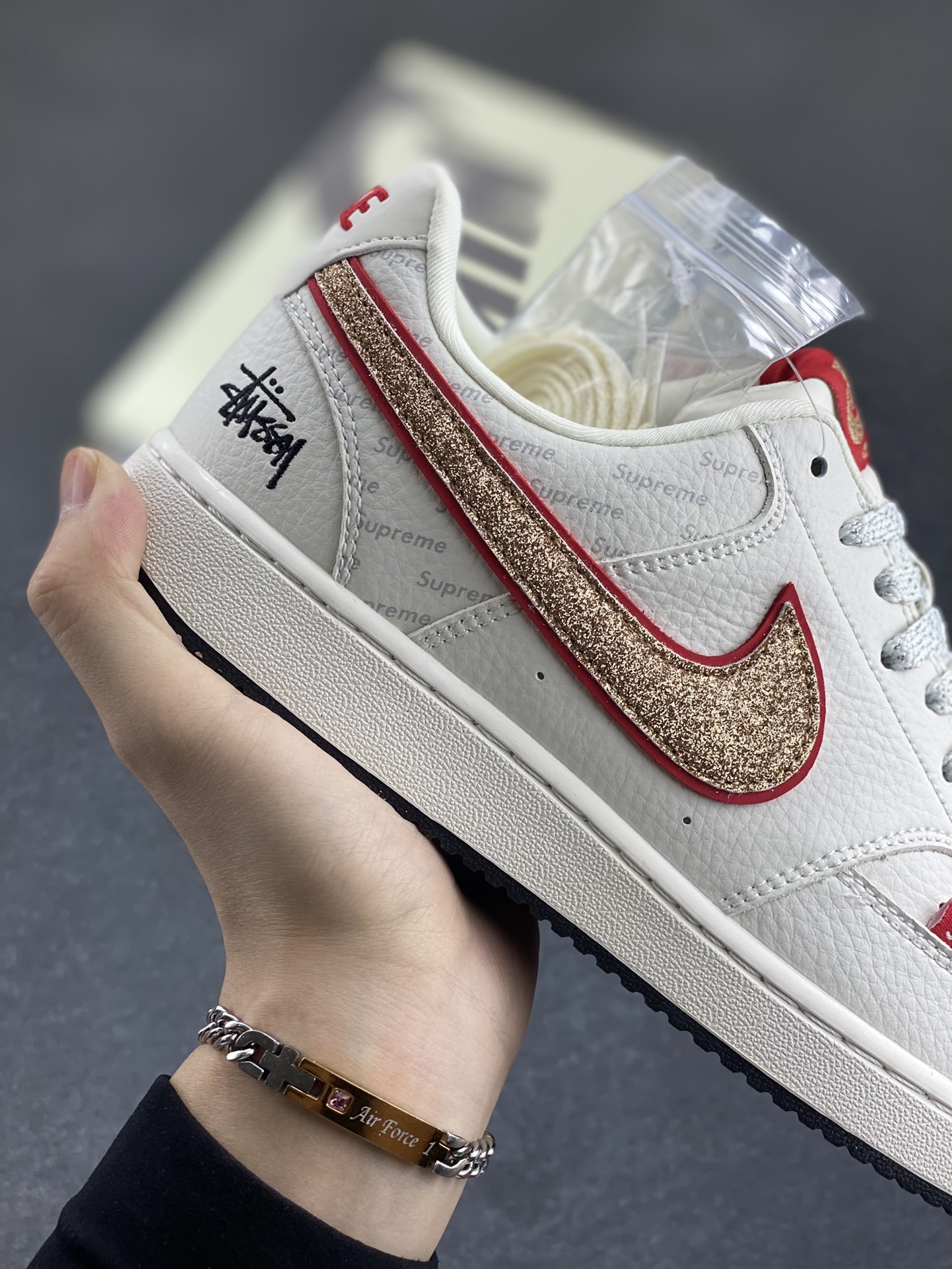 图片[6]-海外爆款 ZP订单 NIKE EBERNON Low prm 小空军低帮百搭透气休闲运动板鞋 独家头层版本 原数据独家私模大底 纯正版型 清洁度完美 货号：FD5188-126 尺码：36 36.5 37.5 38 38.5 39 40 40.5 41 42 42.5 43 44 44.5 45-选品中心