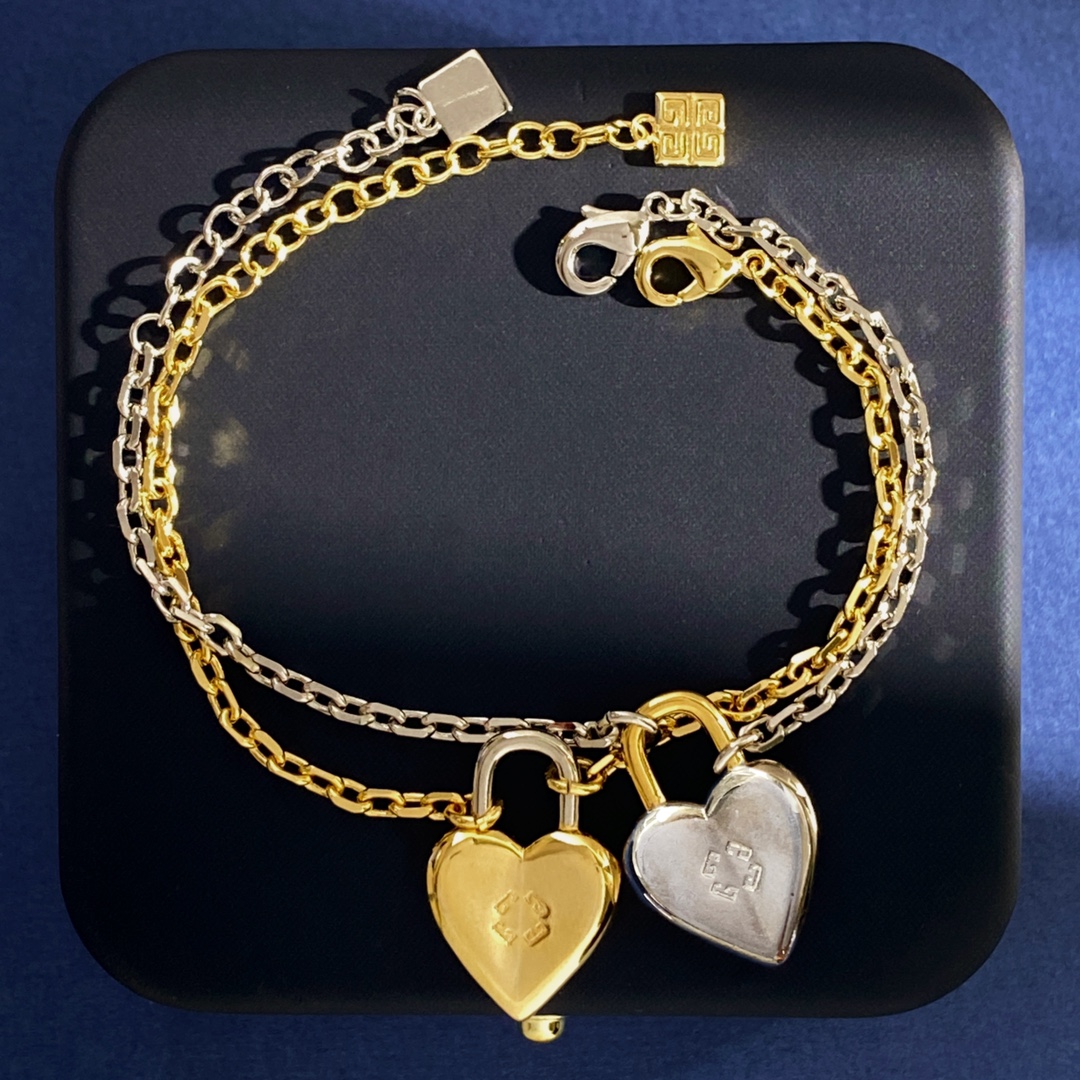 Givenchy 18k Gold Lock-Down Bracelet Design Summary: Two-Tone Brass, 12.8g, 20.7cm Length - 图片 1