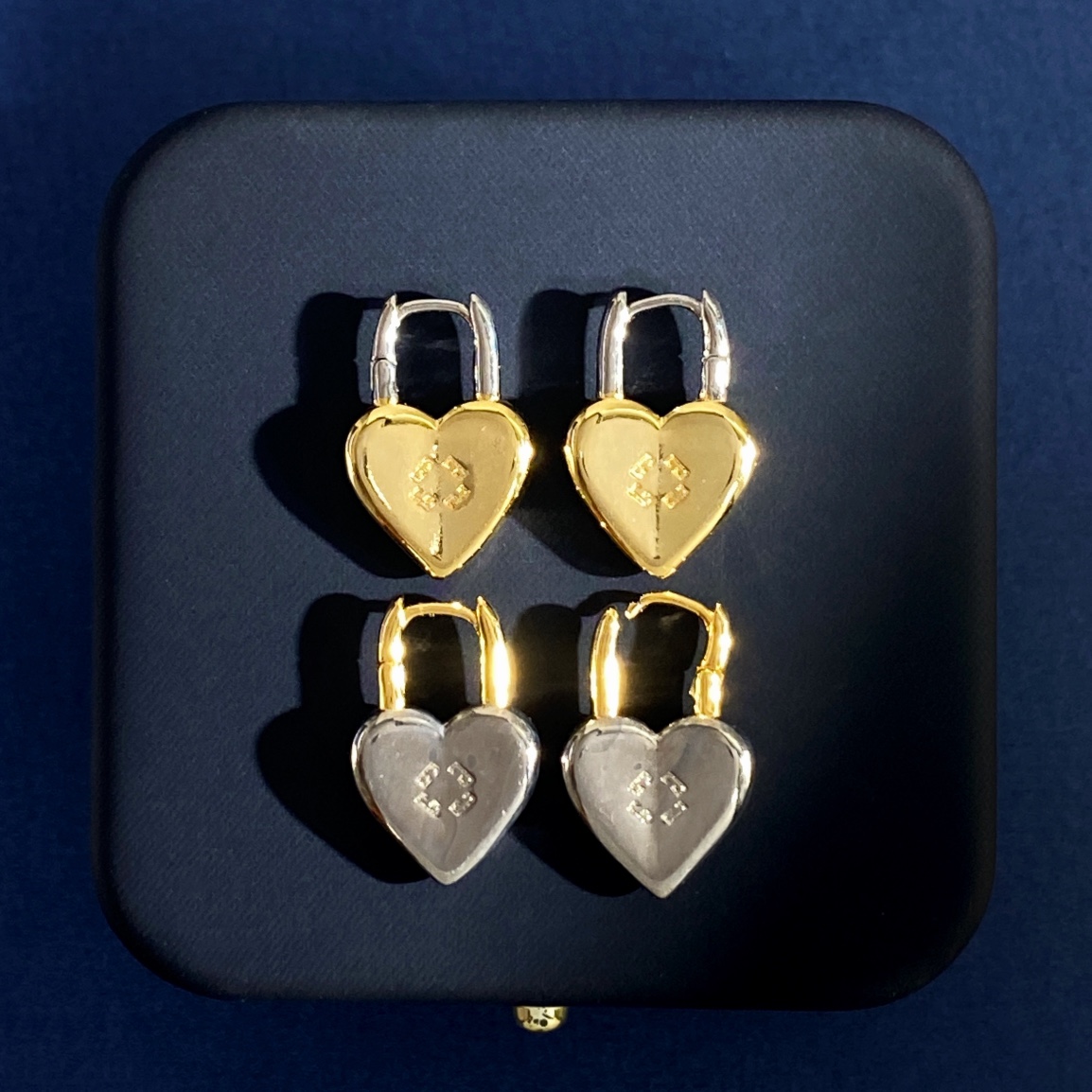 Luxury earrings