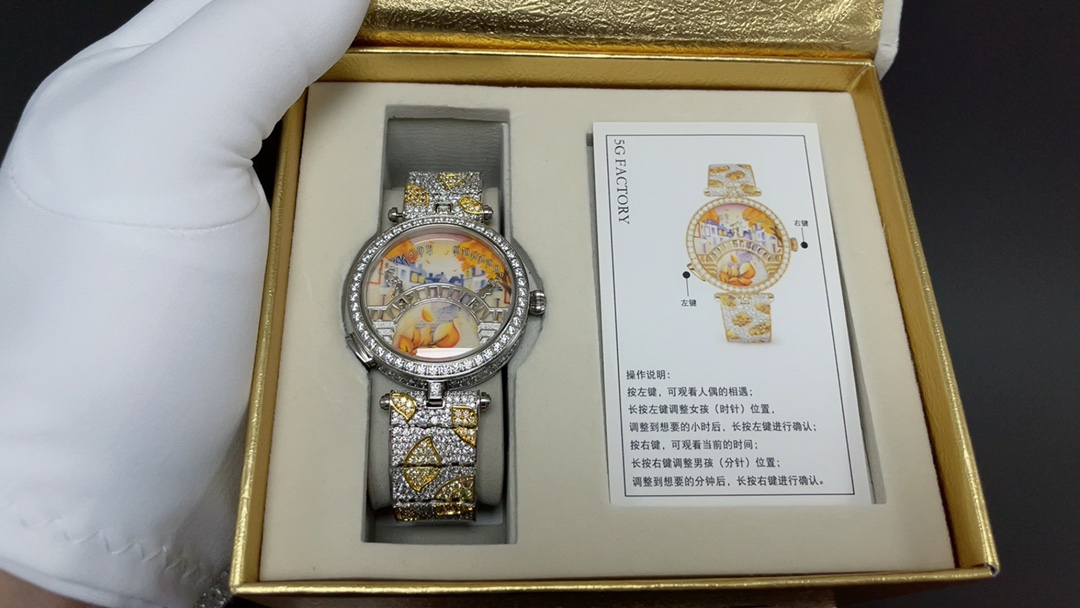 NO:393081,Van Cleef & Arels Four Seasons Lover Bridge Watch Van Cleef & Arels Poetry Complexity Series Lover Bridge The most romantic watch The latest version of Ruidings quartz movement upgrade. The sapphire glass mirror upgrade watch is about 38mm in diameter. The lover upgrades to ~ pure steel. 1 to 1 replica, the girl is the boy's needle and the boy is the minute hand. The hour and minute hand are both made of high-tech and technology.  Press the seven-character button and you will walk back and forth three times. 'The Three Lives Three Worlds' expresses your love. Press the three-character button and walk to the time when you reach the time. You will find that your lovers quietly walk to the middle and kiss back to zero. What else? The best gift is Van Cleef & Arpels, a brand full of poetry and romance, has always been committed to paying tribute to love. Their Lover Bridge watch has become the favorite of many fashionable socialites with its unique design and exquisite craftsmanship. The design of this watch is inspired by Lover Bridge, which symbolizes the eternity and beauty of love. It uses reverse clock technology to cleverly express the tenderness and affection between lovers. The dial is themed in spring, summer, autumn and winter, with colorful colors and poeticity, as if telling the love story of every season.  Whether it is the bright sunshine in spring and summer, or the falling leaves in autumn and winter, this watch can guide you through every day in a unique and poetic way. Its appearance is amazing and a beautiful work of art. Van Cleef and Arpels hopes that through this watch, you will convey your best wishes to all lovers. May you have a beautiful love, a brilliant life, and happiness forever, van cleef19860909梵克雅宝 四季情人桥腕表 梵雅克宝-Van Cleef&Arels诗意复杂能功系列恋人之桥最浪的漫手表 瑞定士做石英机芯升级最新版 蓝宝石玻璃镜升面级表直壳径约38mm情人升桥级为～纯材钢料 1比1复刻,女孩是时男针孩是分针,时针分和针都是用高科技、技术做成的3D效果针．按一下七字位按钮会自动走三次来回亲吻 巜三生三世》表达的你爱意.按三字位按钮一下自己走到当时的时间后会发现恋人在悄悄地走到中间去接吻之后各自回到零点.还什等么,最佳物礼就它了梵克雅宝,这个充满诗意与浪漫的品牌,一直致力于向爱情致敬.他们的情人桥手表,以其独特的设计和精湛的工艺,成为了许多时尚名媛的心头好. 这款手表的设计灵感来源于情人桥,寓意着爱情的永恒与美好.它采用了逆跳的钟表技术,巧妙地表达了恋人之间的柔情蜜意和缱绻缠绵.表盘以春夏秋冬为主题,色彩绚丽,诗意盎然,仿佛在诉说着每一个季节的爱情故事. 无论是春夏的明媚阳光,还是秋冬的落叶飘零,这款手表都能以一种独特而诗意的方式引导你度过每一天.它的颜值之高,简直让人惊叹不已,简直是美爆了的艺术品. 梵克雅宝希望通过这款手表,向所有有情人传递美好的祝福愿你们拥有美好的爱情,生活灿烂,幸福直到永久,,van cleef,Watch