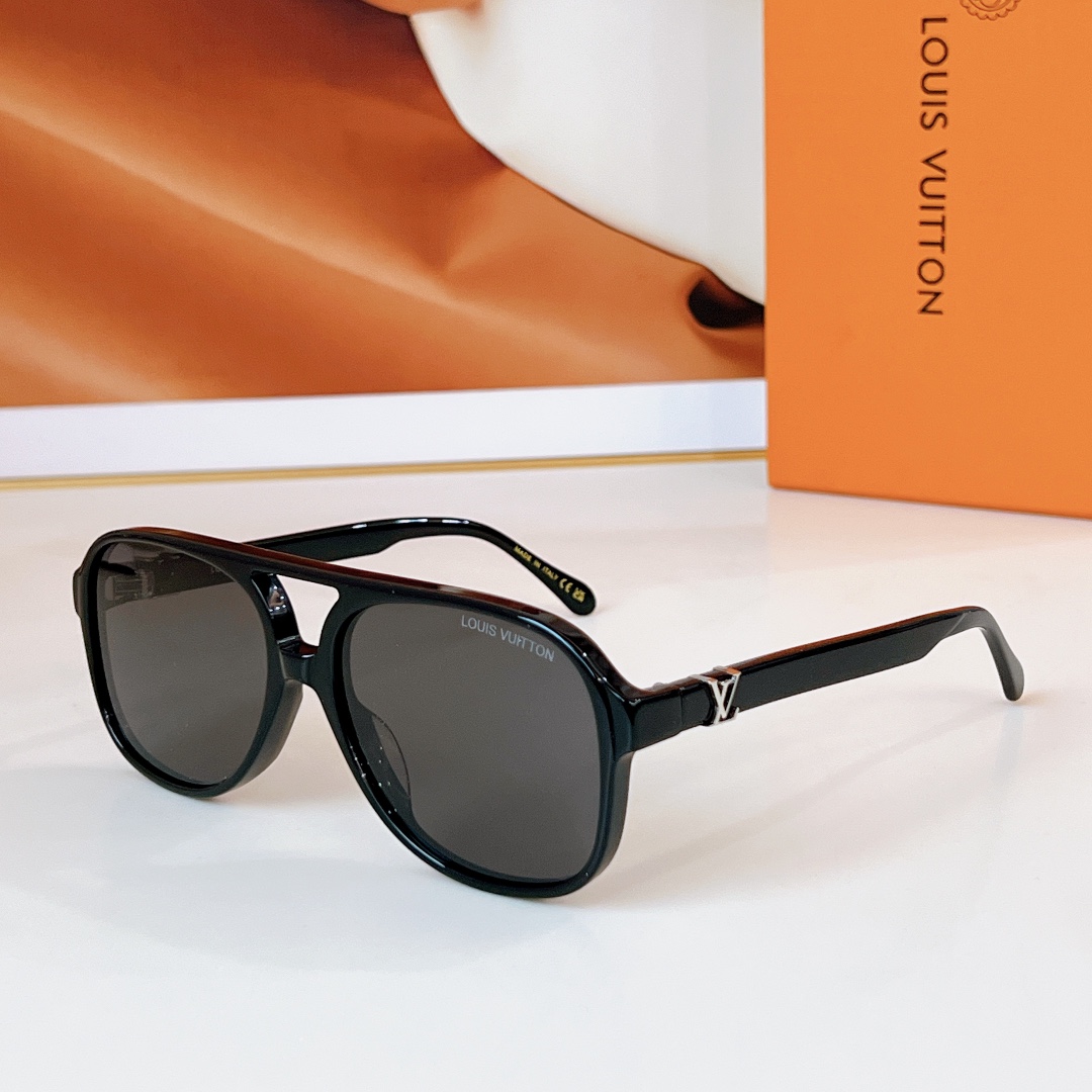  LOUIS VUITTO*
MOD：Z2866U
Size：59口17 145
🔝🔝