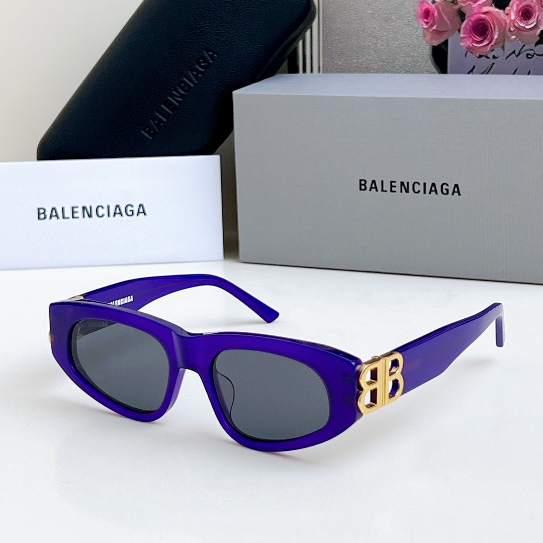  BALENCIAGA BB0095 高版本
Size53口19-135 巴黎世家双B标志
最新官网11