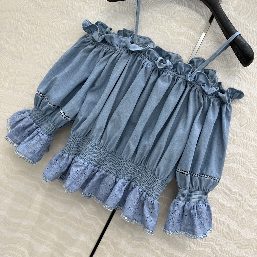 独家首发！高端原单品质，⛱️ zm南法度假风穿搭，波嬉风 法式刺绣拼接一字肩 吊带 泡泡袖 三种穿法牛仔