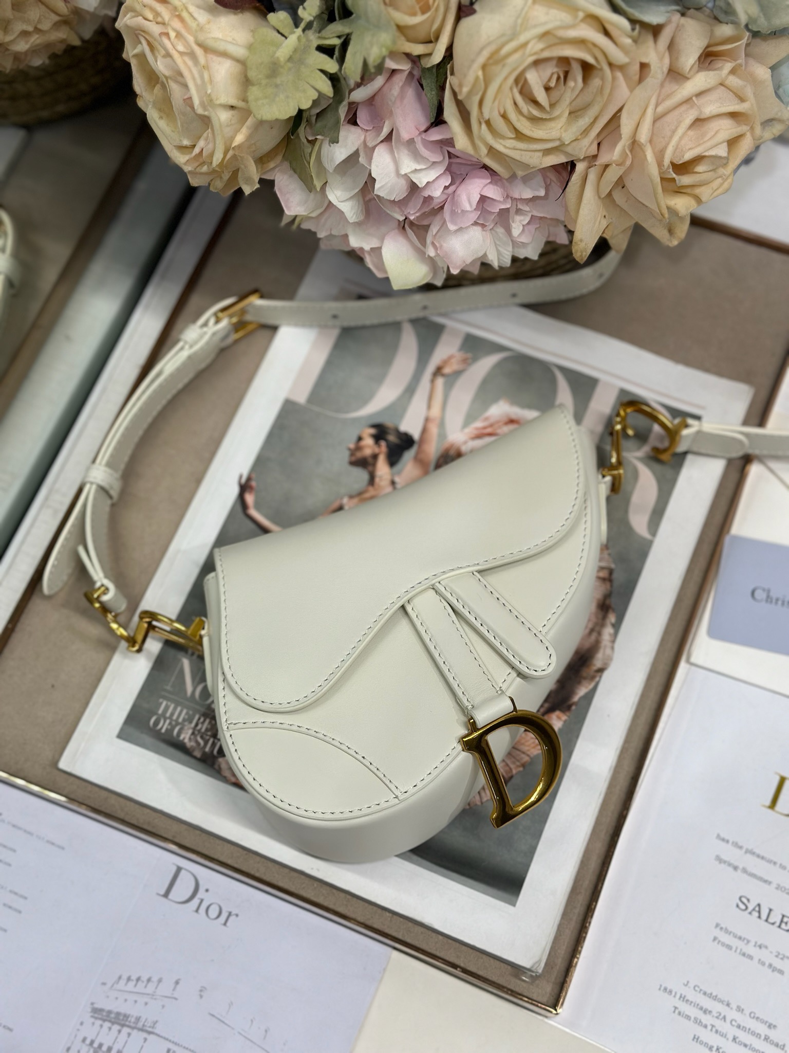 Dior White Mini Soft Saddle Bag with Strap - Iconic Design, Premium Leather 7 i1747729481 8893 5