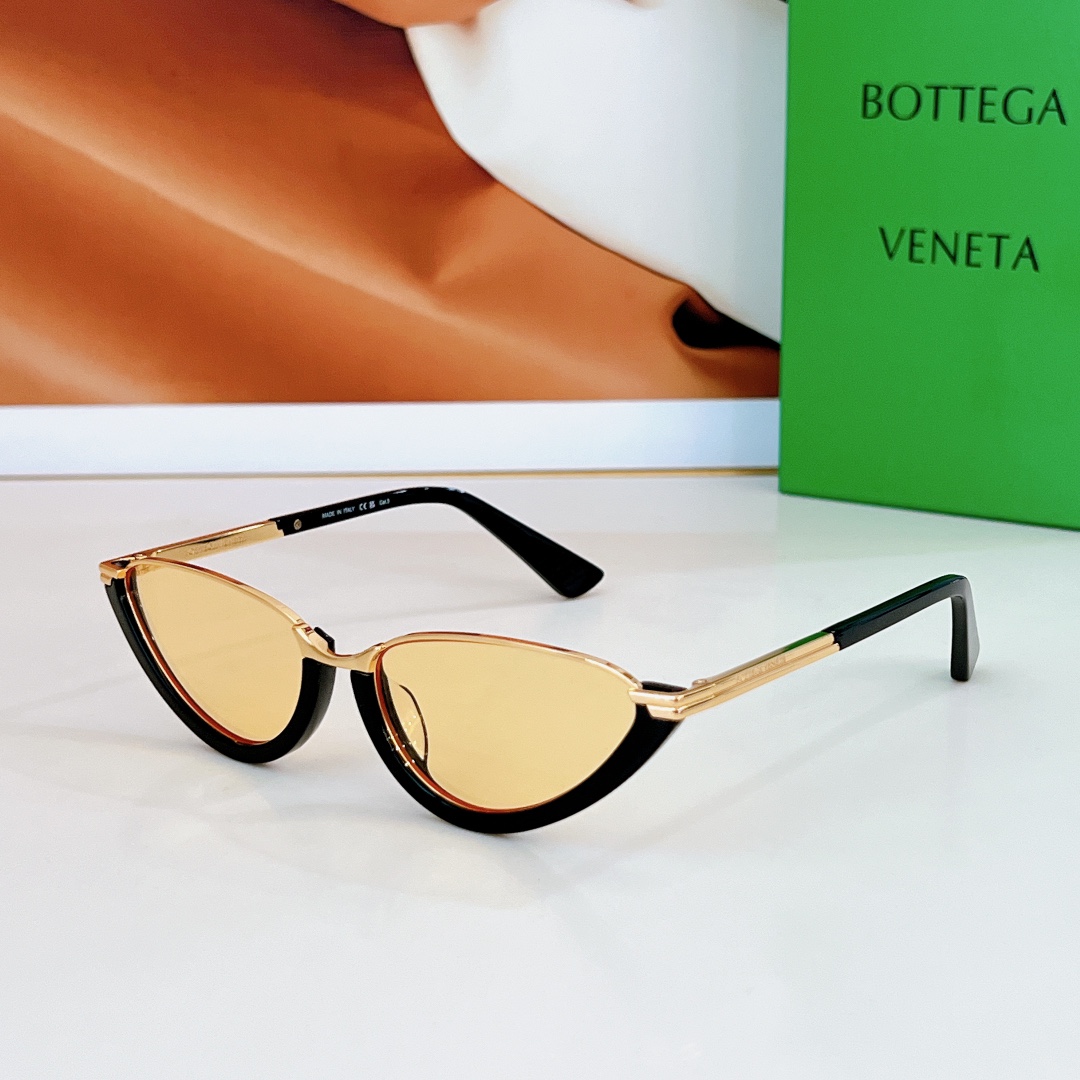  BOTTEGA VENET*
MOD：BV1346S
size：56口17-145
🔝🔝