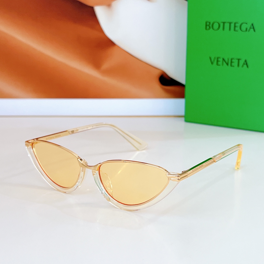  BOTTEGA VENET*
MOD：BV1346S
size：56口17-145
🔝🔝