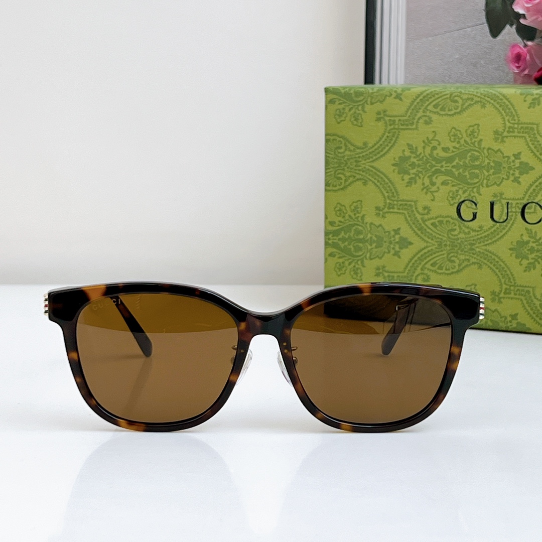  原版高品质
GUCC* 新品
MOD：GG1884SK
SIZE：56口16-145
🔝🔝