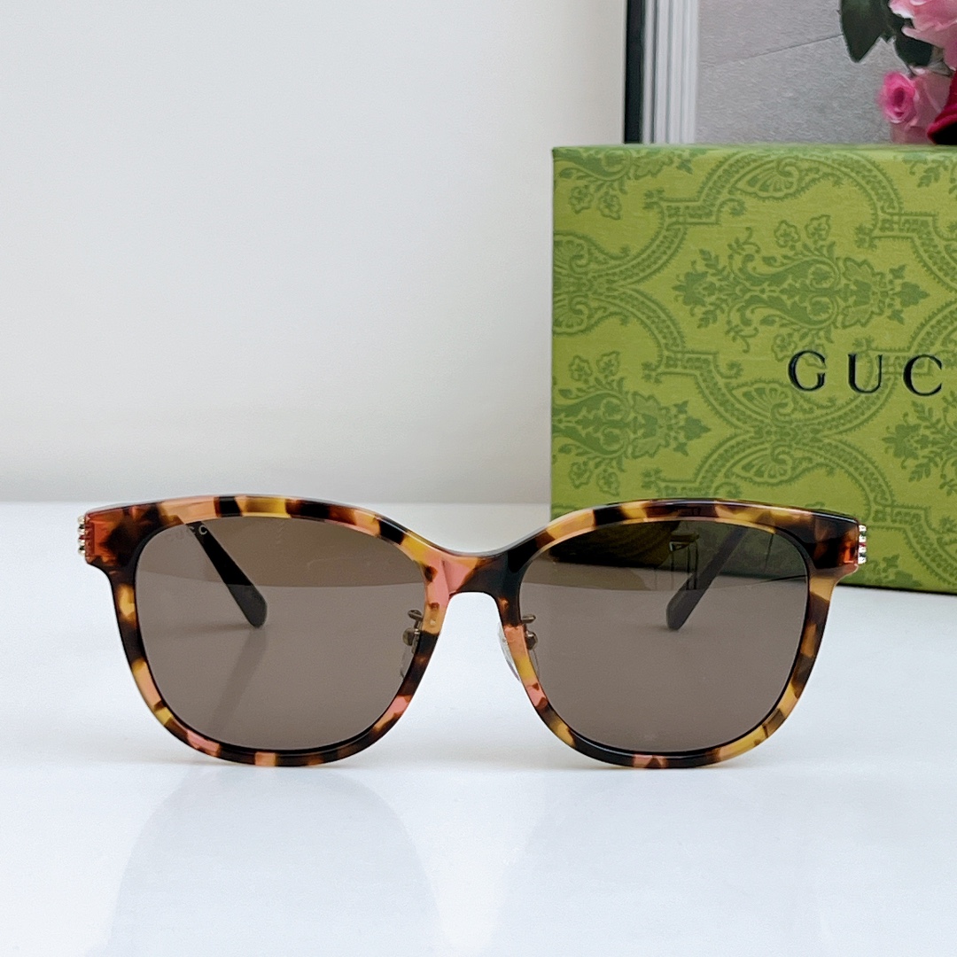  原版高品质
GUCC* 新品
MOD：GG1884SK
SIZE：56口16-145
🔝🔝