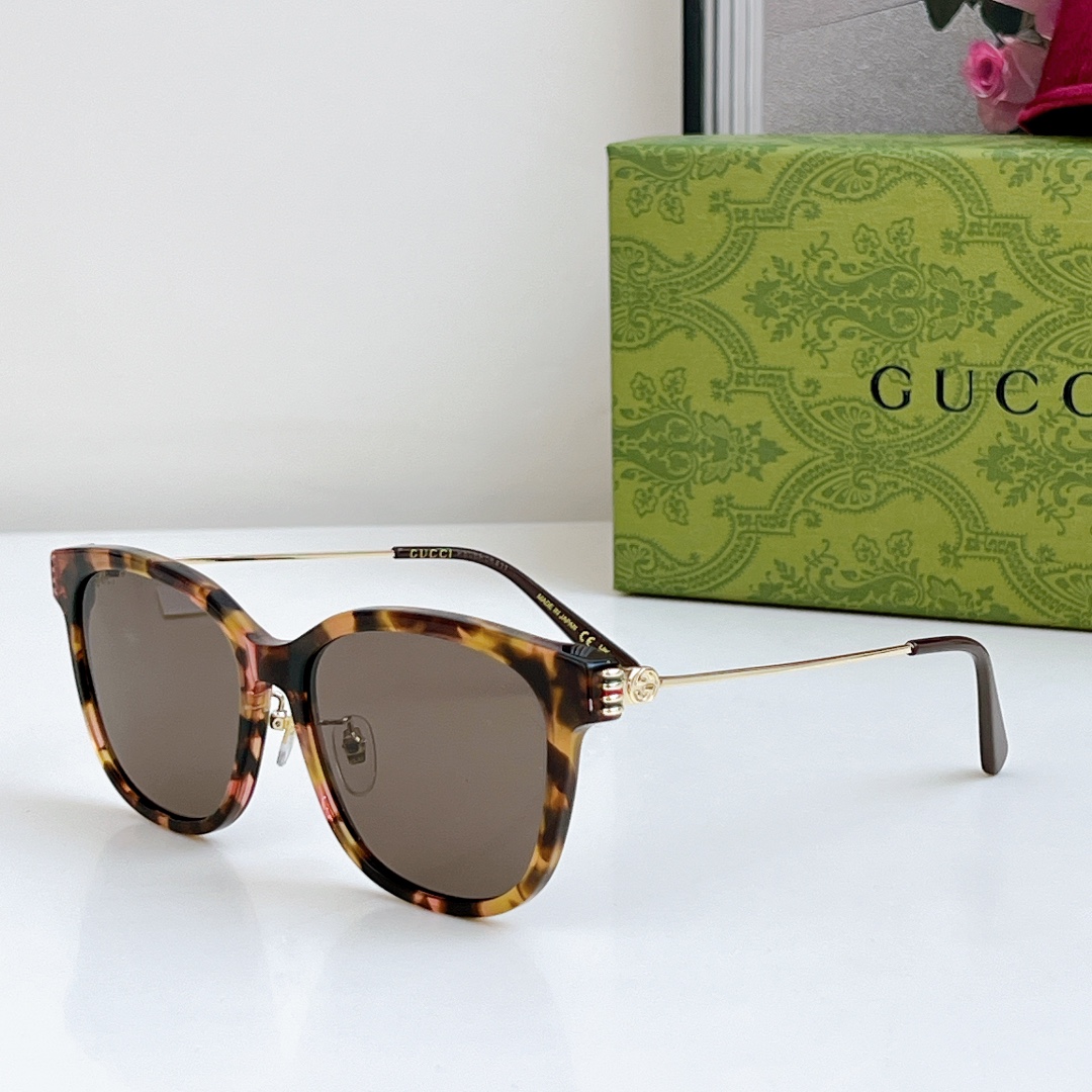  原版高品质
GUCC* 新品
MOD：GG1884SK
SIZE：56口16-145
🔝🔝