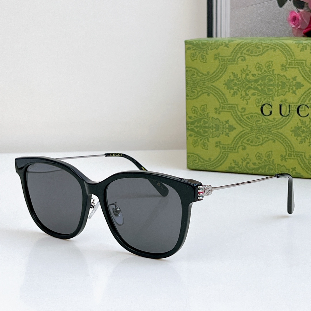  原版高品质
GUCC* 新品
MOD：GG1884SK
SIZE：56口16-145
🔝🔝