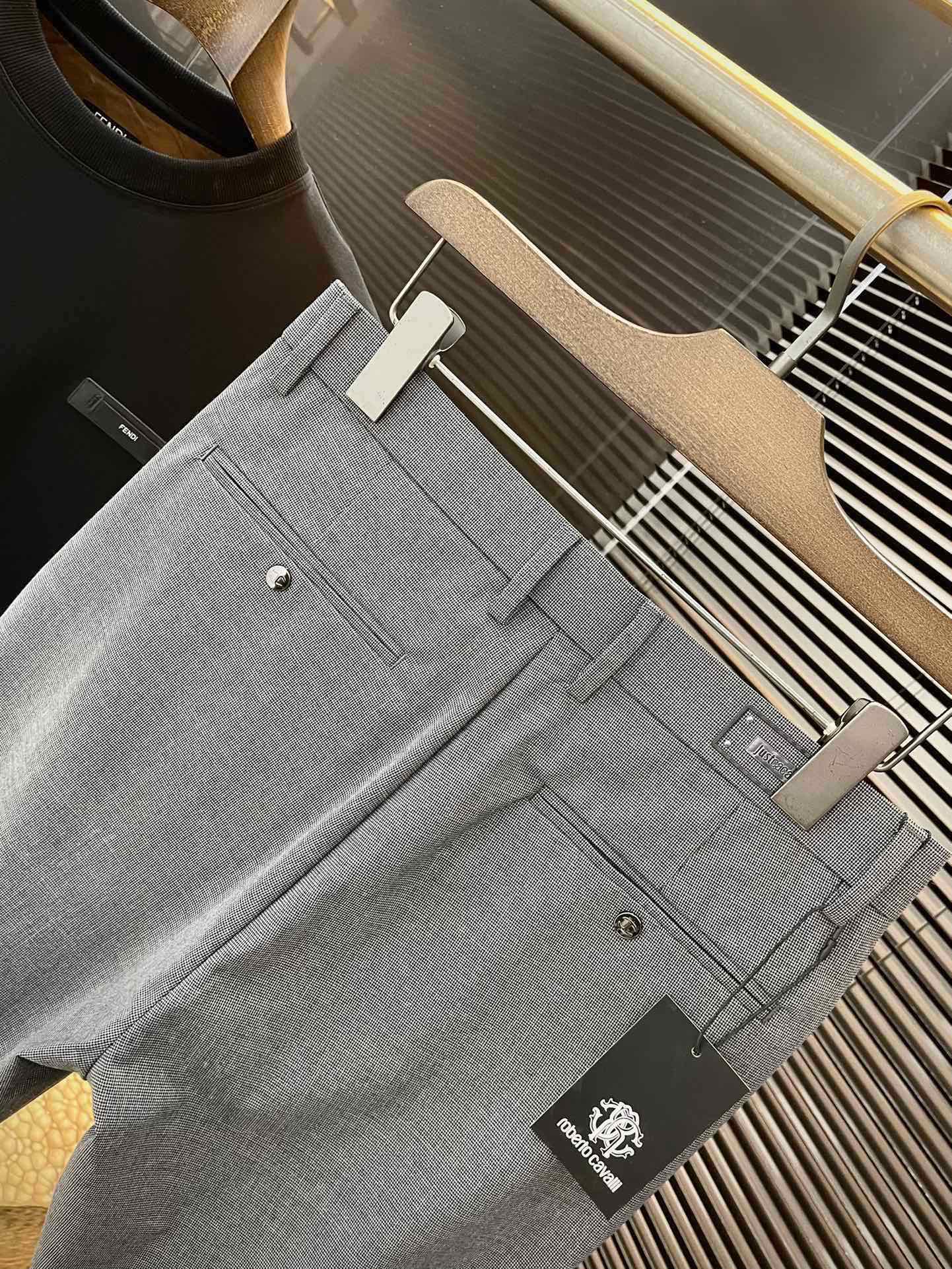 2025 Spring Fashion: High-Quality Korean Panty Fabric Suits in Various Sizes - 图片 8