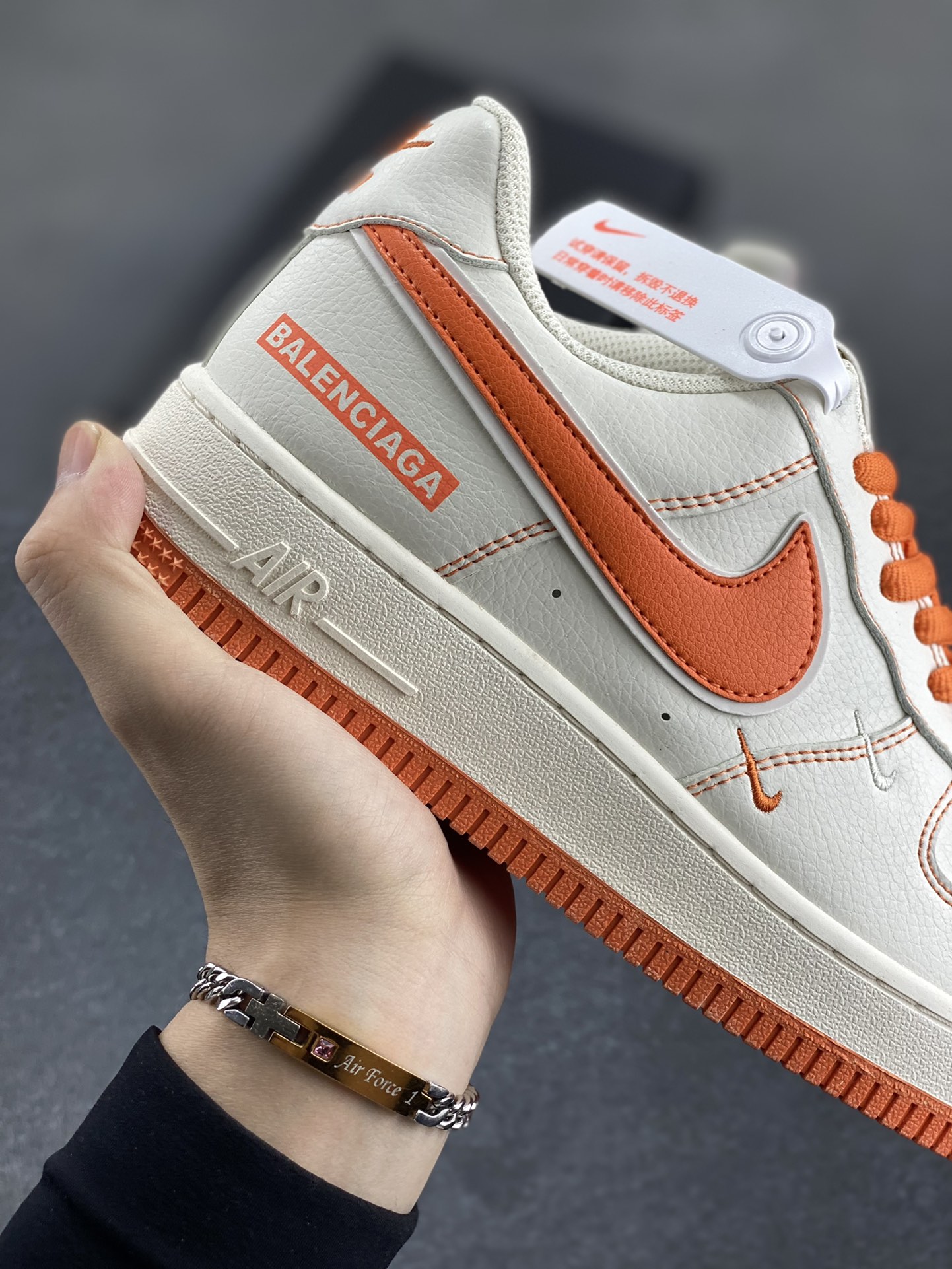图片[6]-高端定制 BALENCIAGA×Nike Air Force 1\’07 Low 联名三勾 米橙空军一号低帮休闲版鞋 定制皮料 原楦头原纸板 纯正空军版型 内置全掌气垫 货号：FR0538-092 尺码：36 36.5 37.5 38 38.8 39 40 40.5 41 42 42.5 43 44 44.5 45-选品中心