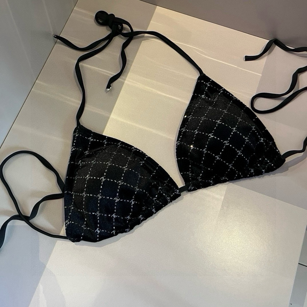 NO:373482,Chanel Corduroy Bikini S M L XL Swimsuit Swimsuit Bikini, Swimsuits, Swimsuits, Bikini, Chanel, Swimsuits, Bikinis19860909Chanel香奈儿灯芯绒比基尼S M L XL泳衣泳裤比基尼,泳衣，泳裤，比基尼,chanel,chanel,swimsuits,bikinis,accessory