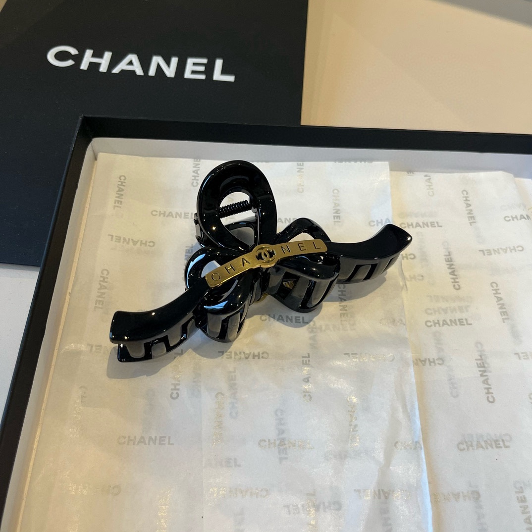 ¥
Chanel香奈儿发夹