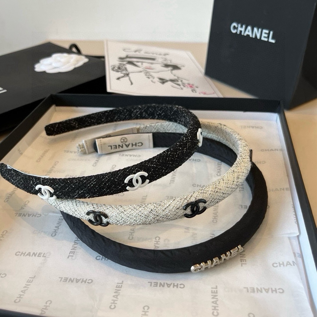 ¥

Chanel香奈儿发箍 经典小香头箍